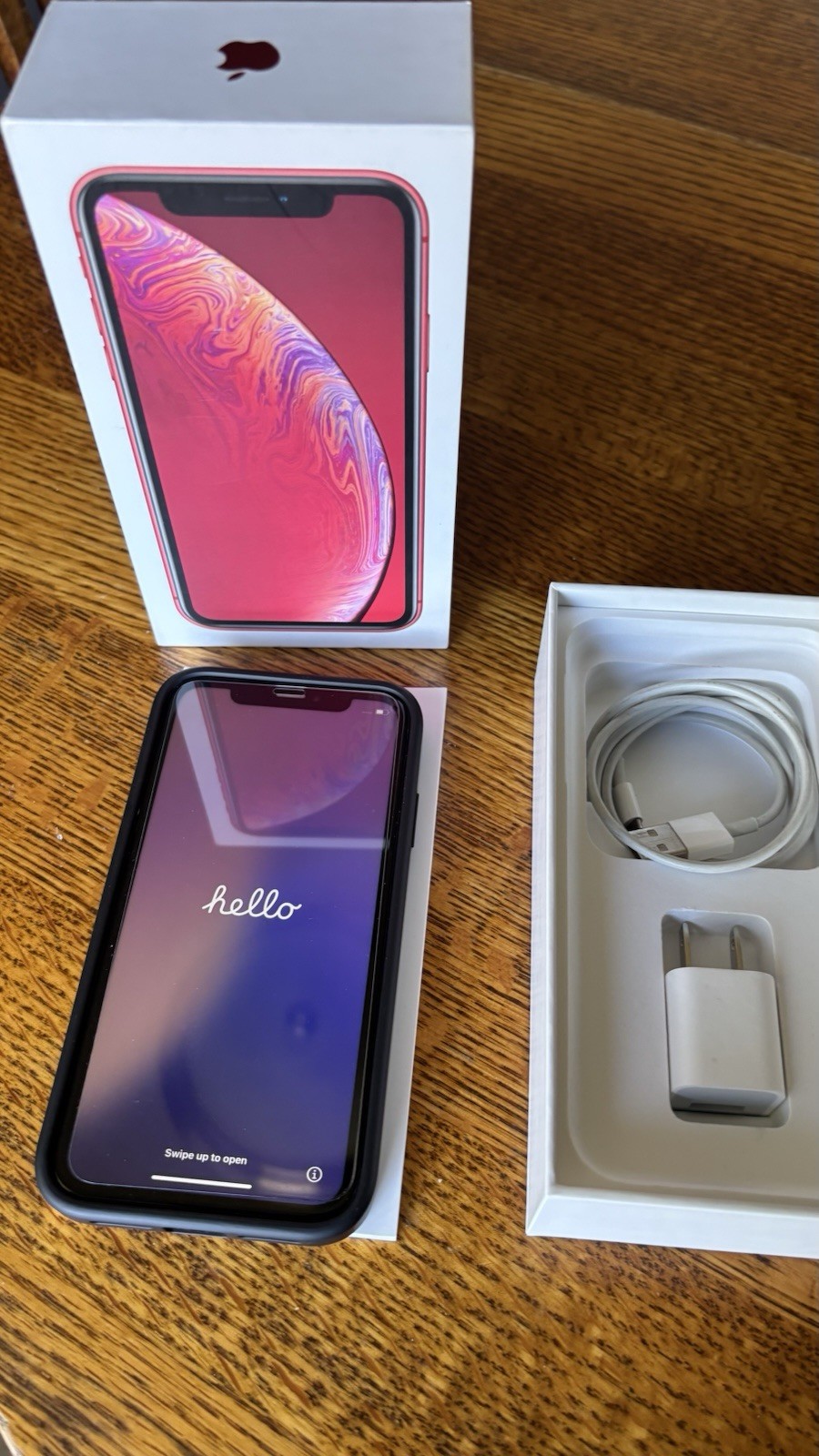 Apple iPhone XR 64GB Red AT&T iOS 6.1in 12MP