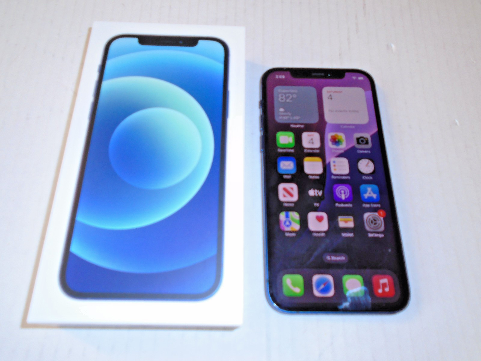 Apple iPhone 12 – 64GB – Blue Fully Unlocked Clean IMEI, works great