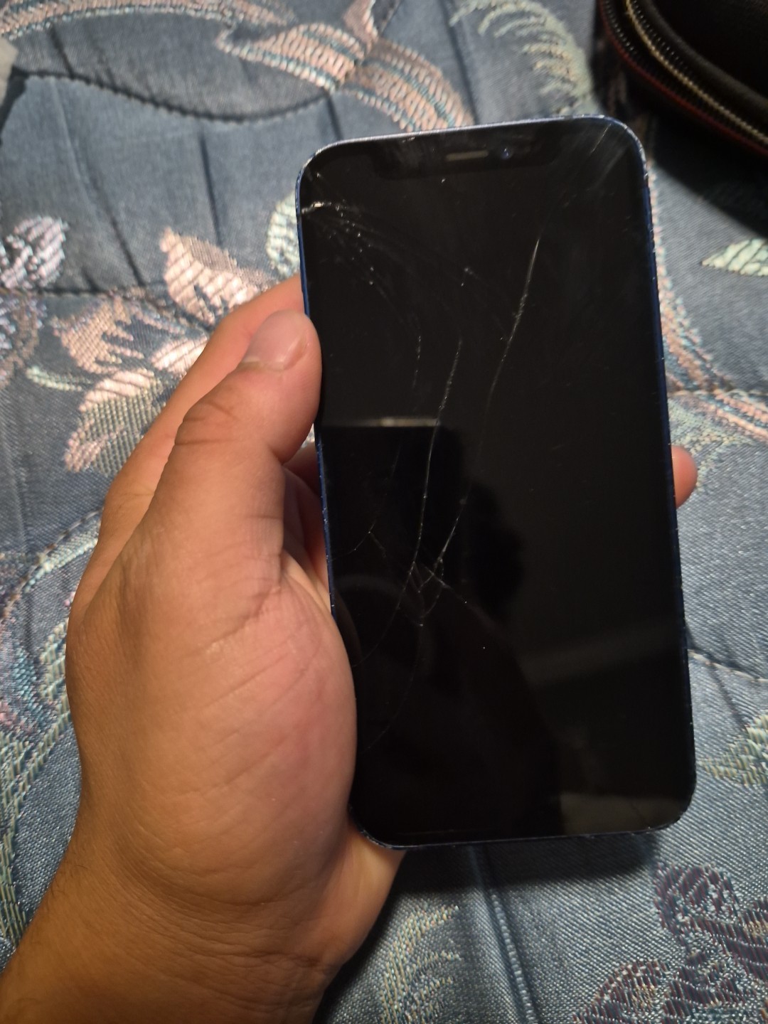 Apple iPhone 12 Mini 64GB, Black, Locked , MG6G3LL/A LOOK AT DESCRIPTION