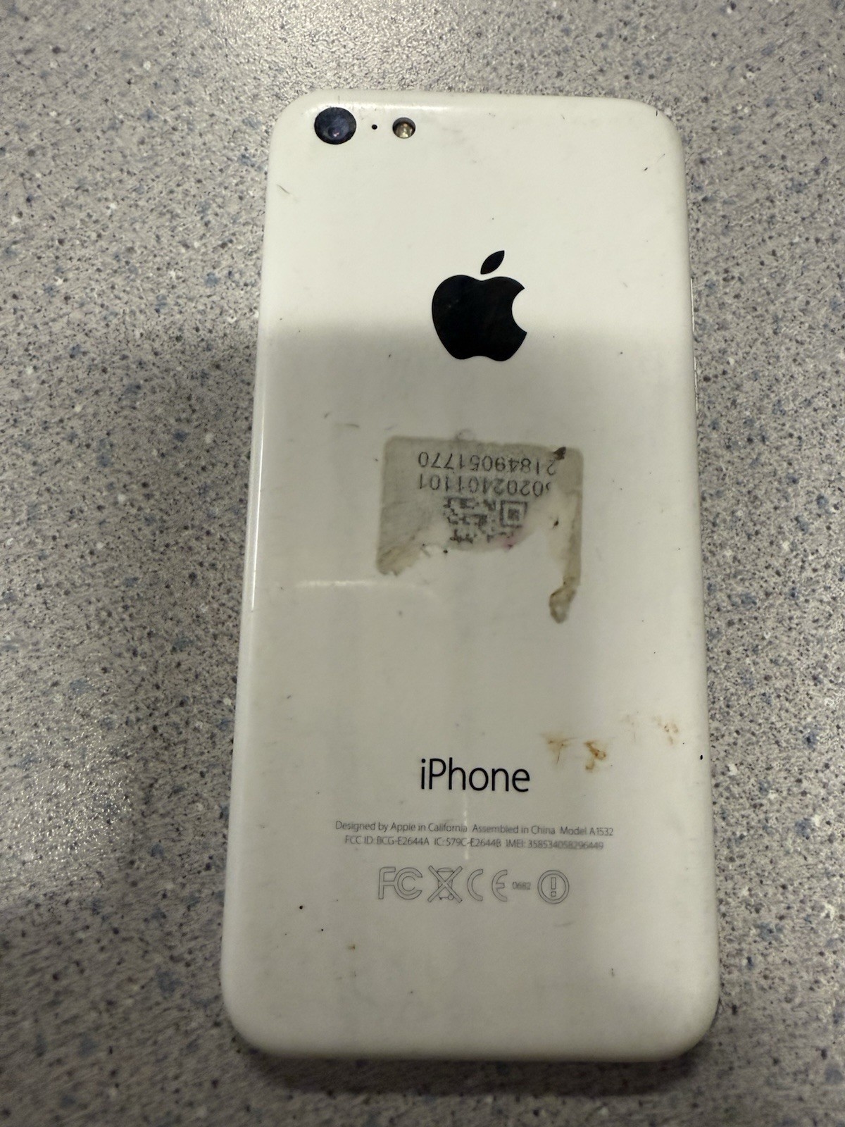 For Parts Powers On, Apple iPhone 5c A1532 White