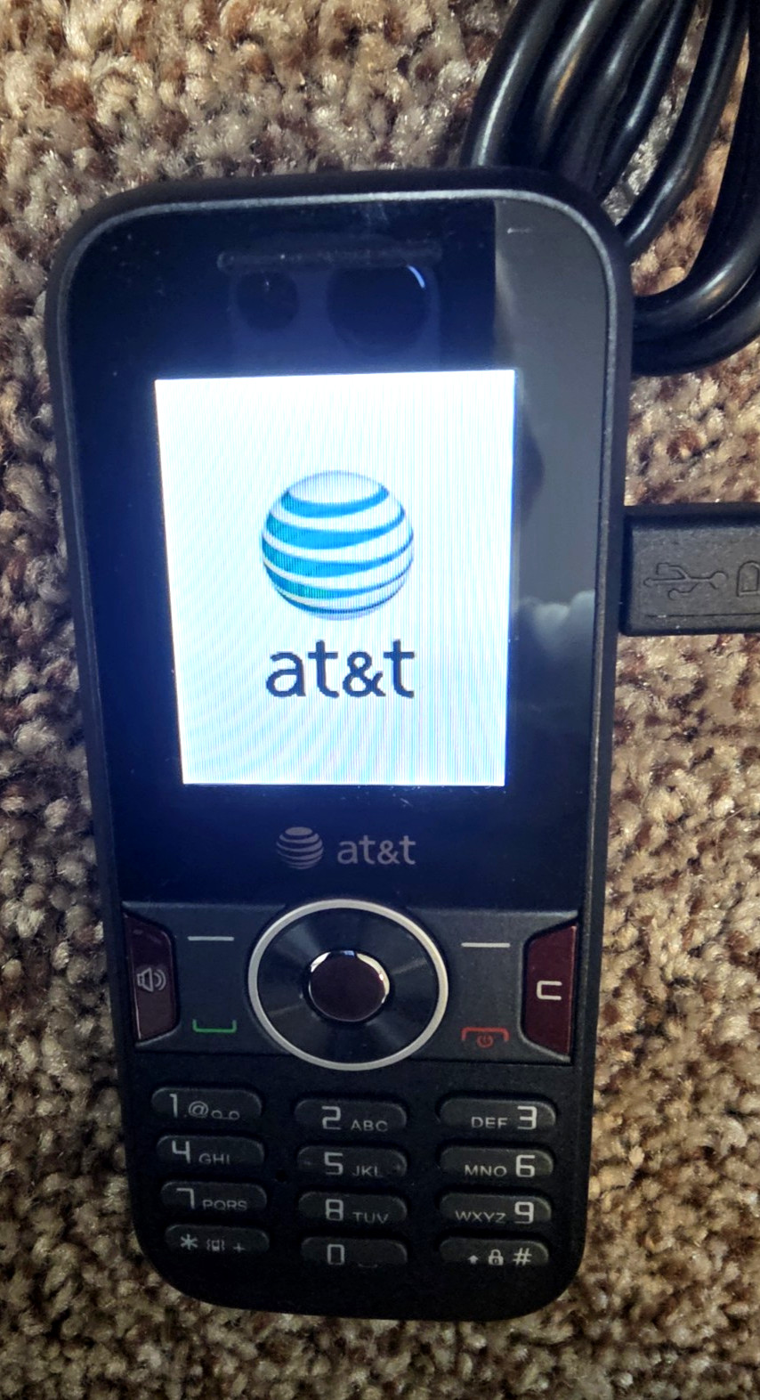 AT&T U2800A Prepaid Go Phone Without Sim Card Box Power Cord