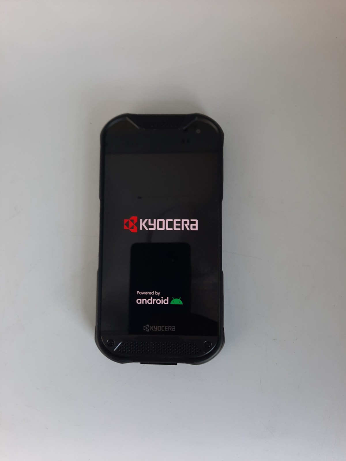 Kyocera DuraForce PRO 2 E6910 (Verizon Locked)