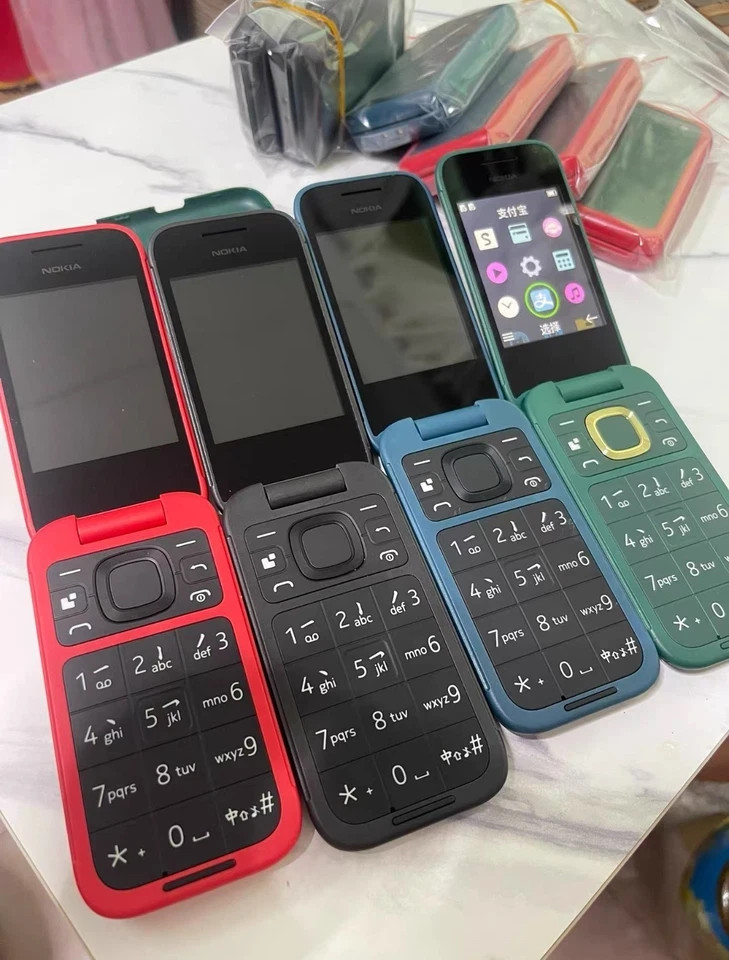 Original Nokia 2660 Flip 4G 2-SIM 128MB+48MP S30+OS Unlocked Flip Mobile Phone