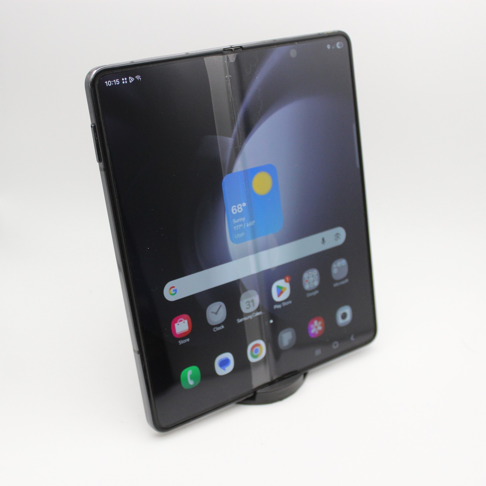 Samsung Galaxy Z Fold5 F946U1 256GB Fair Condition | Black | UNLOCKED – US ONLY