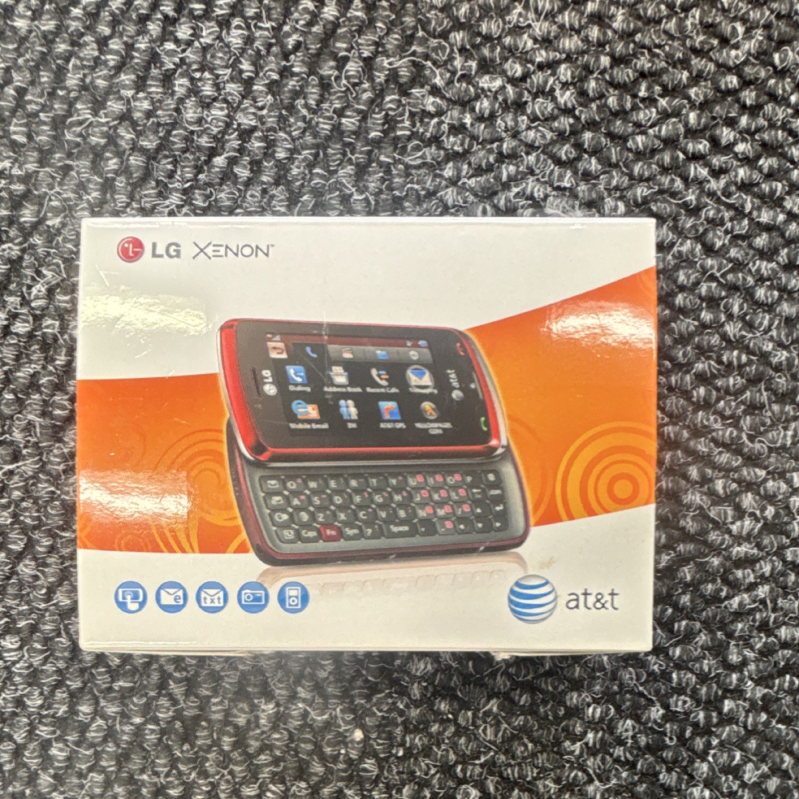 LG Xenon Red/Black AT&T Slider QWERTY Touchscreen 2MP 256GB w/ Box