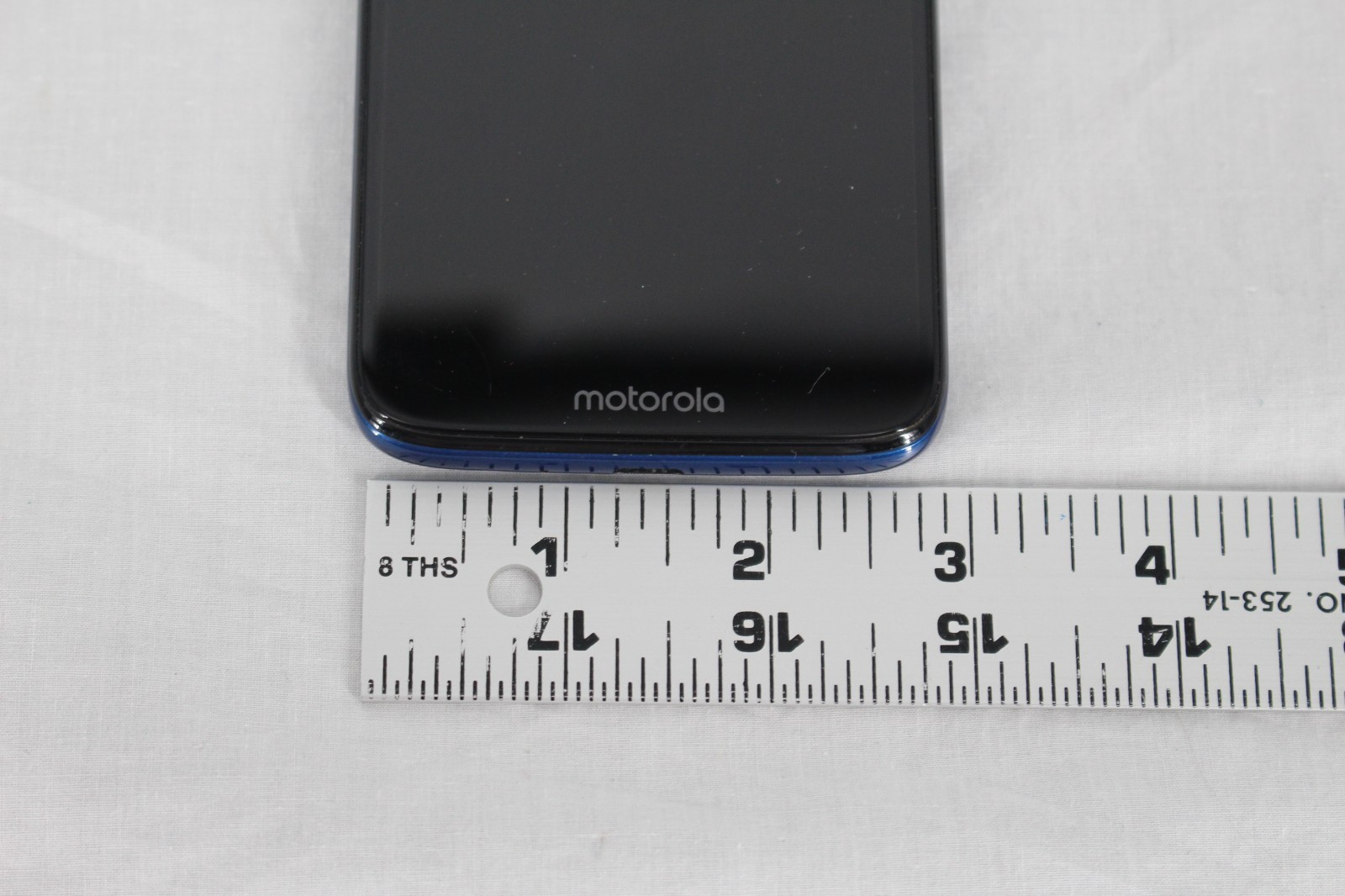Motorola Moto G7 Play Smartphone Blue Android Not unlocked 32GB Camera Micro-USB