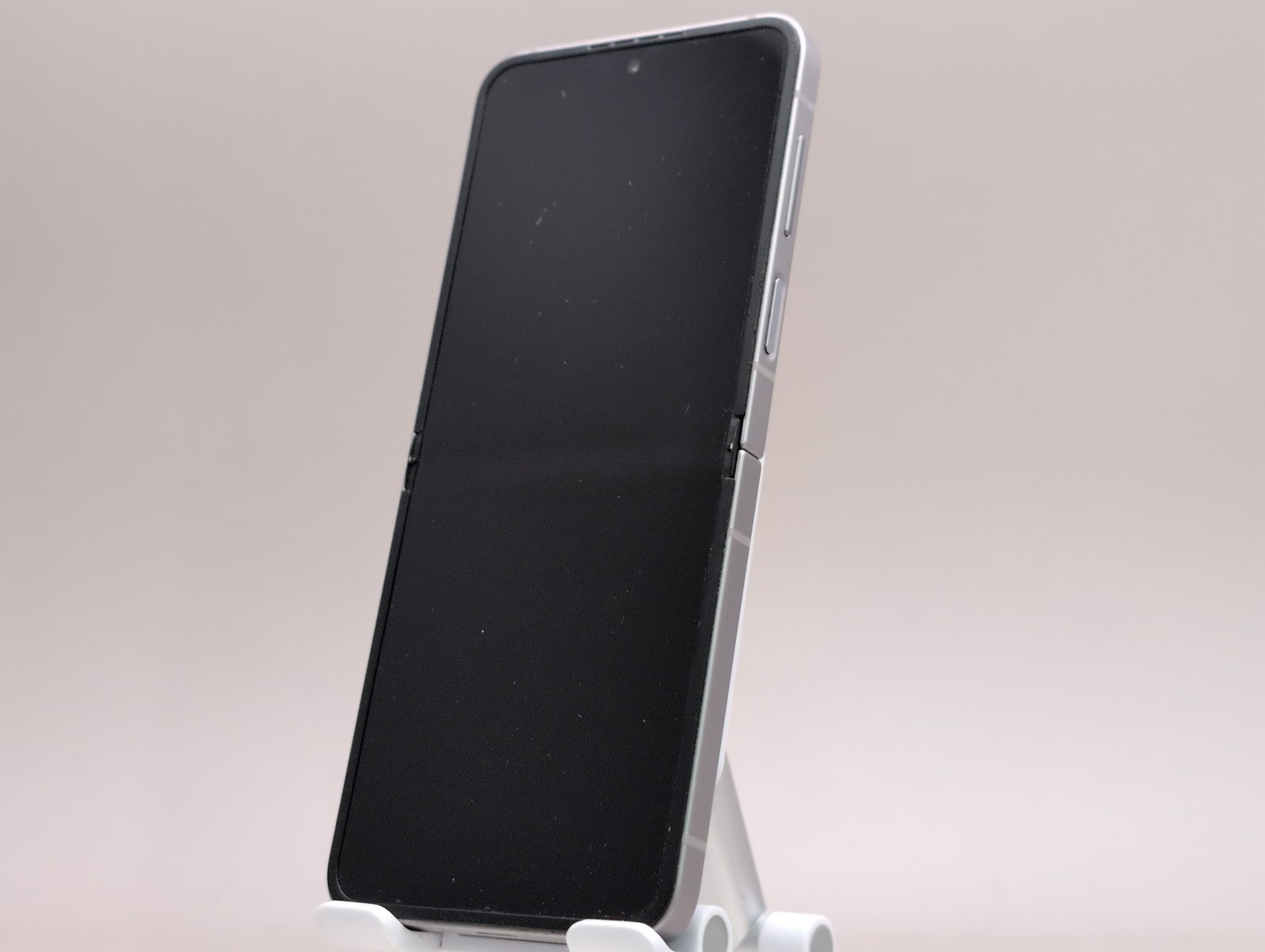 Samsung Galaxy Z Flip6 SM-F741U 512GB Silver Shadow Unlocked W088731