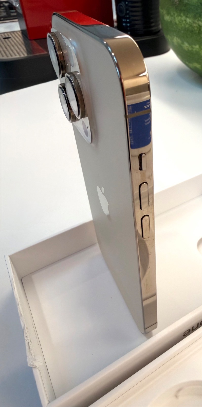 Apple iPhone 14 Pro 256GB Gold Unlocked A2650 | Original Box Excellent