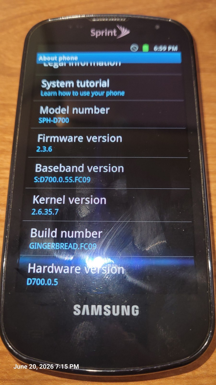 Samsung Epic 4G Smartphone Black Sprint SPH-D700 + 4x batteries + 16GB SD Card