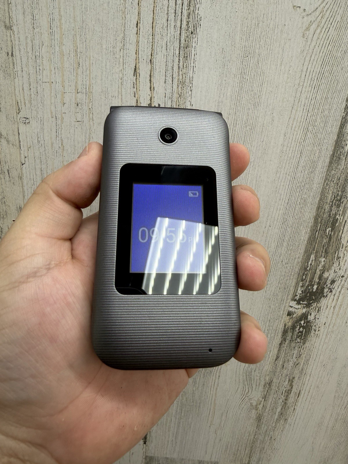 Coolpad Belleza flip phone Boost mobile