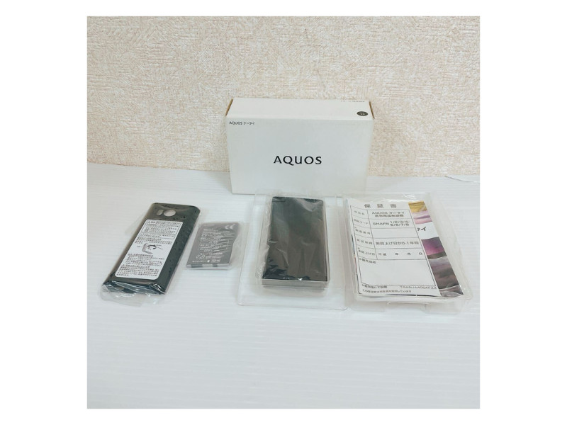 SHARP 501SH AQUOS KEITAI BLACK ANDROID FLIP PHONE 3.4In UNLOCKED JAPAN NEW