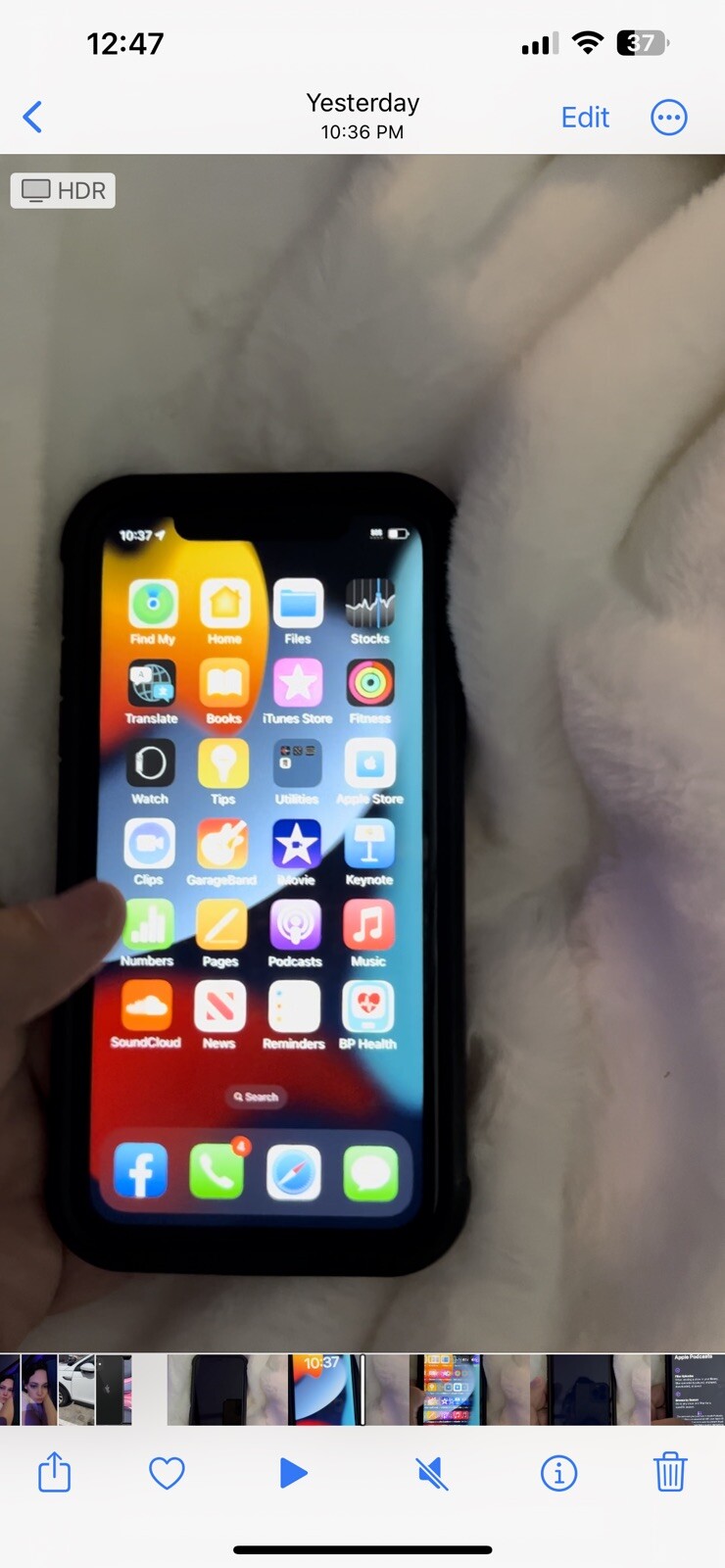 Apple iPhone 11 – 64GB – Black (Cricket Wireless) A2111 (CDMA + GSM)