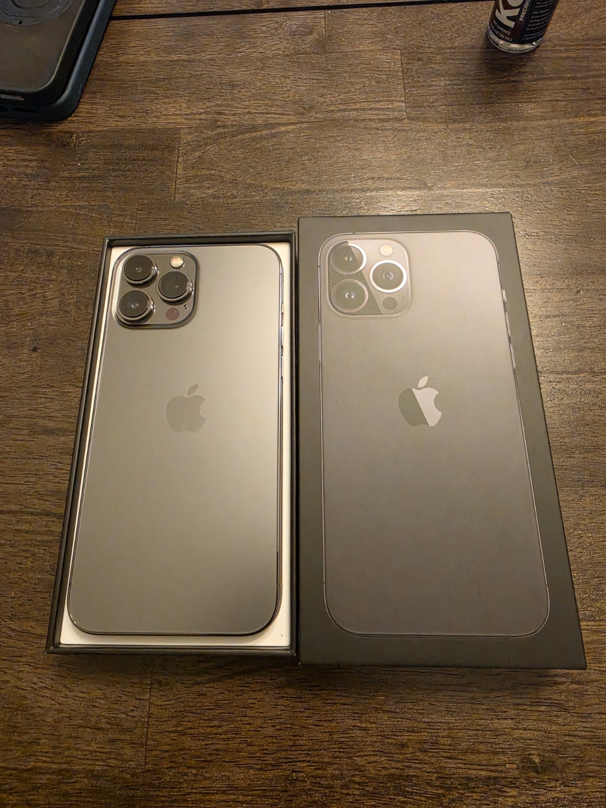 Apple iPhone 13 Pro Max 128GB Graphite Factory Unlocked MLKL3LL/A A2484 – EXTRAS