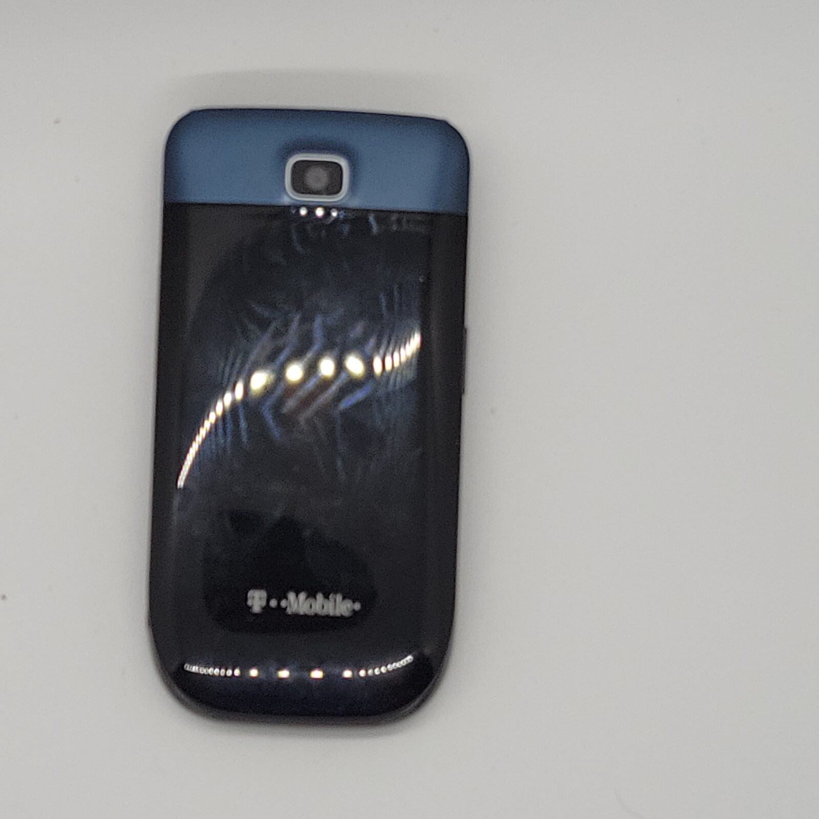 Alcatel One Touch 768T – 128MB – Black (T-Mobile) Flip Phone Parts Not Working