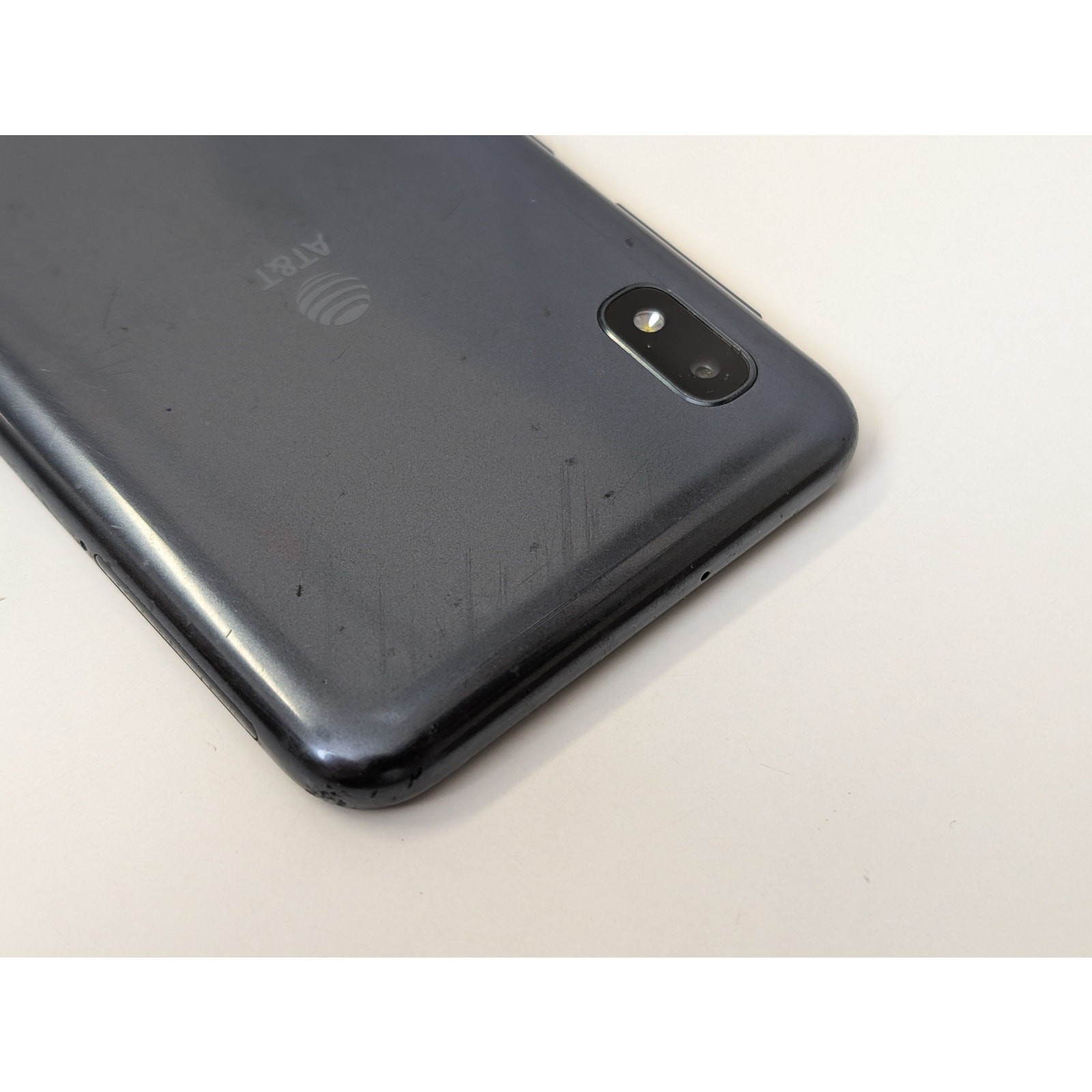 Samsung Galaxy A10e SM-A102U (Network Locked to AT&T) – 32GB – Black – USED