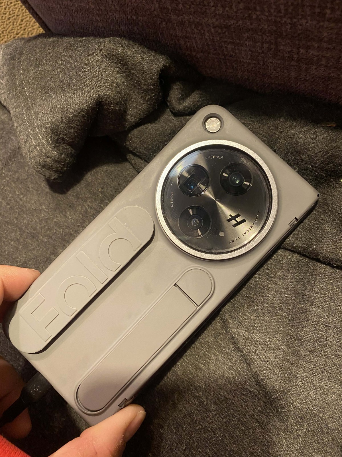 ONEPLUS OPEN BROKEN INNER SCREEN