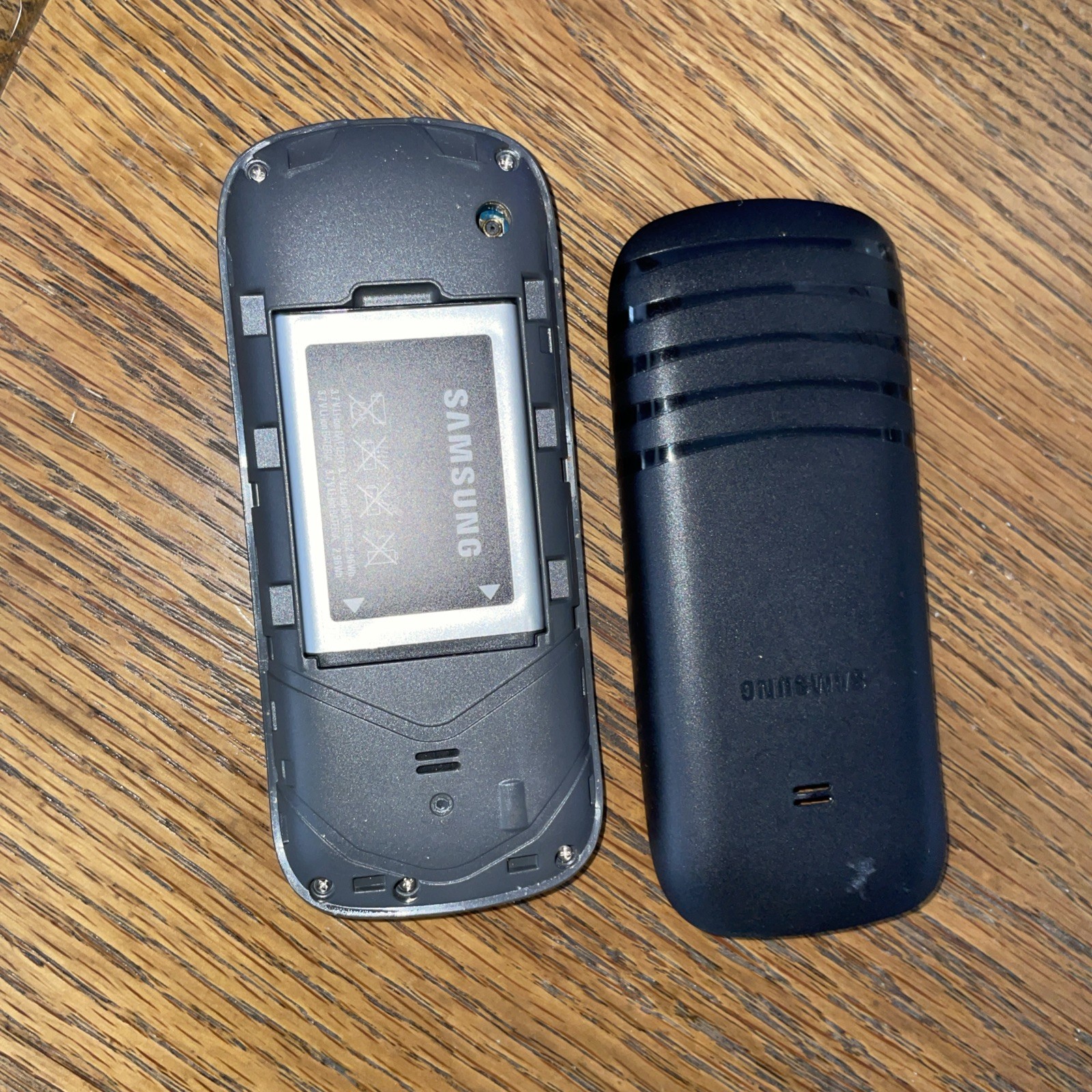 Samsung SGH-T199 Black Bluetooth Single SIM Single Core T-Mobile 3G Cell Phone