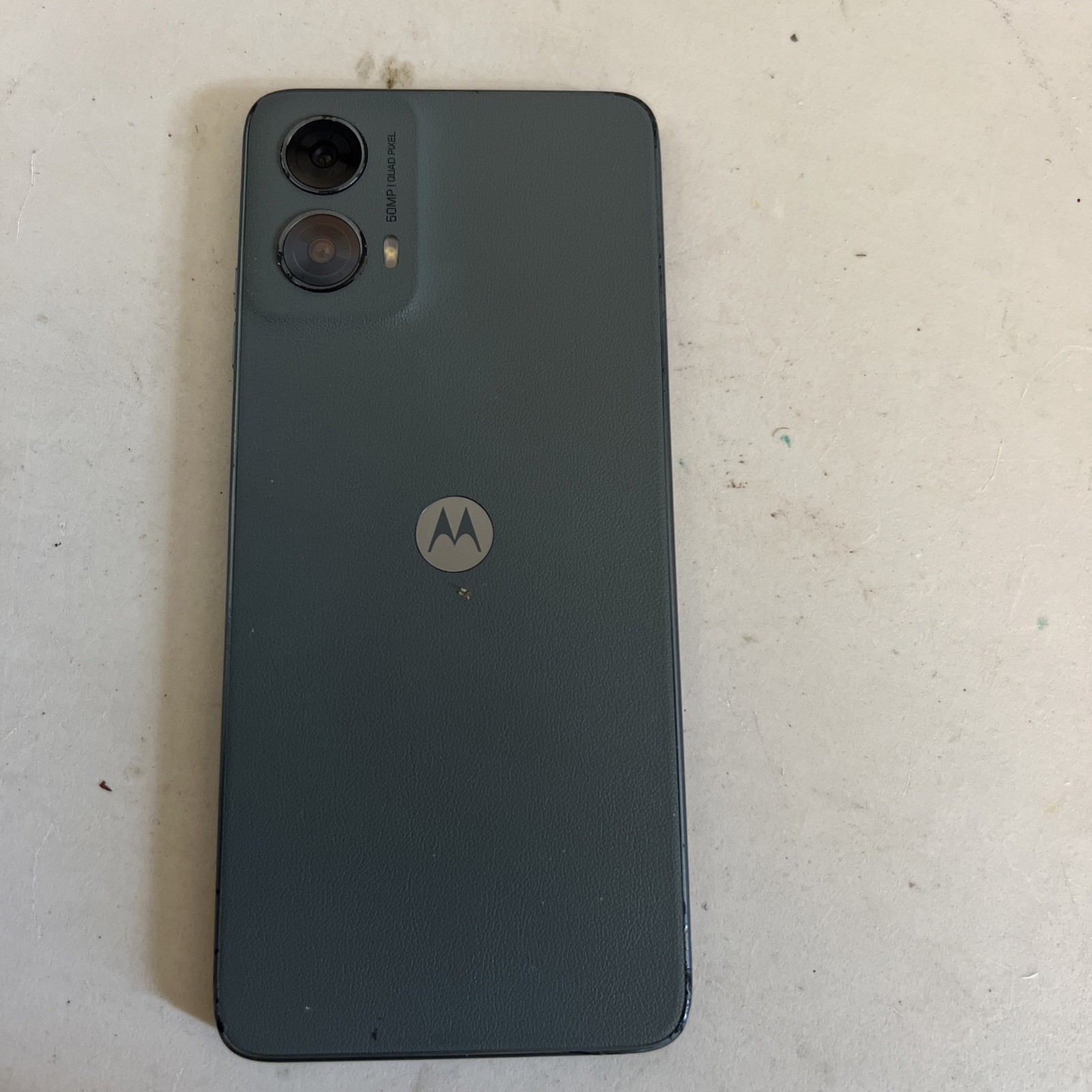 Motorola Smartphone 50MP Dual Rear Camera Gray Bar Style