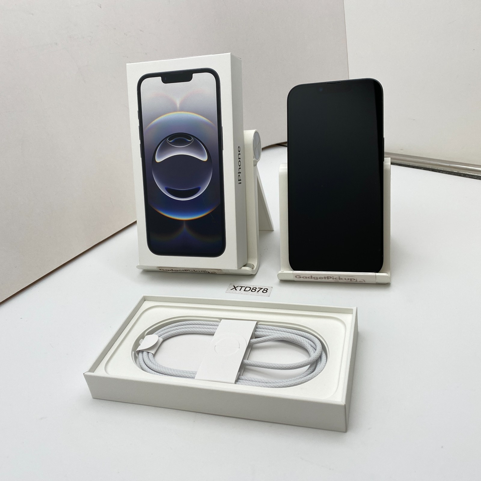 Apple iPhone 16e – 128GB – Black (Unlocked) – Open Box