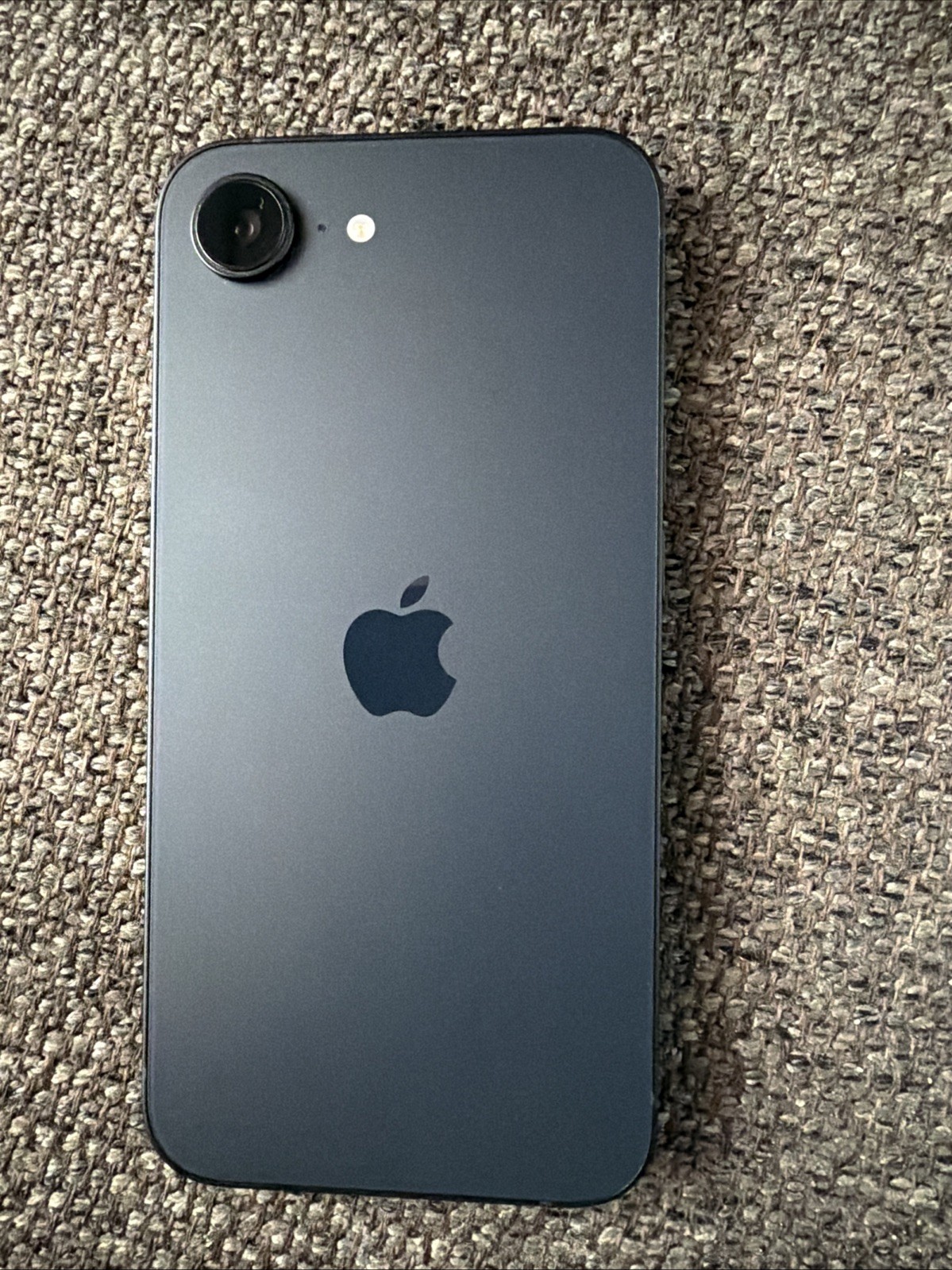 iPhone 17e 256 GB Att Cricket Excellent Condition Used Very Good Fast Shipping