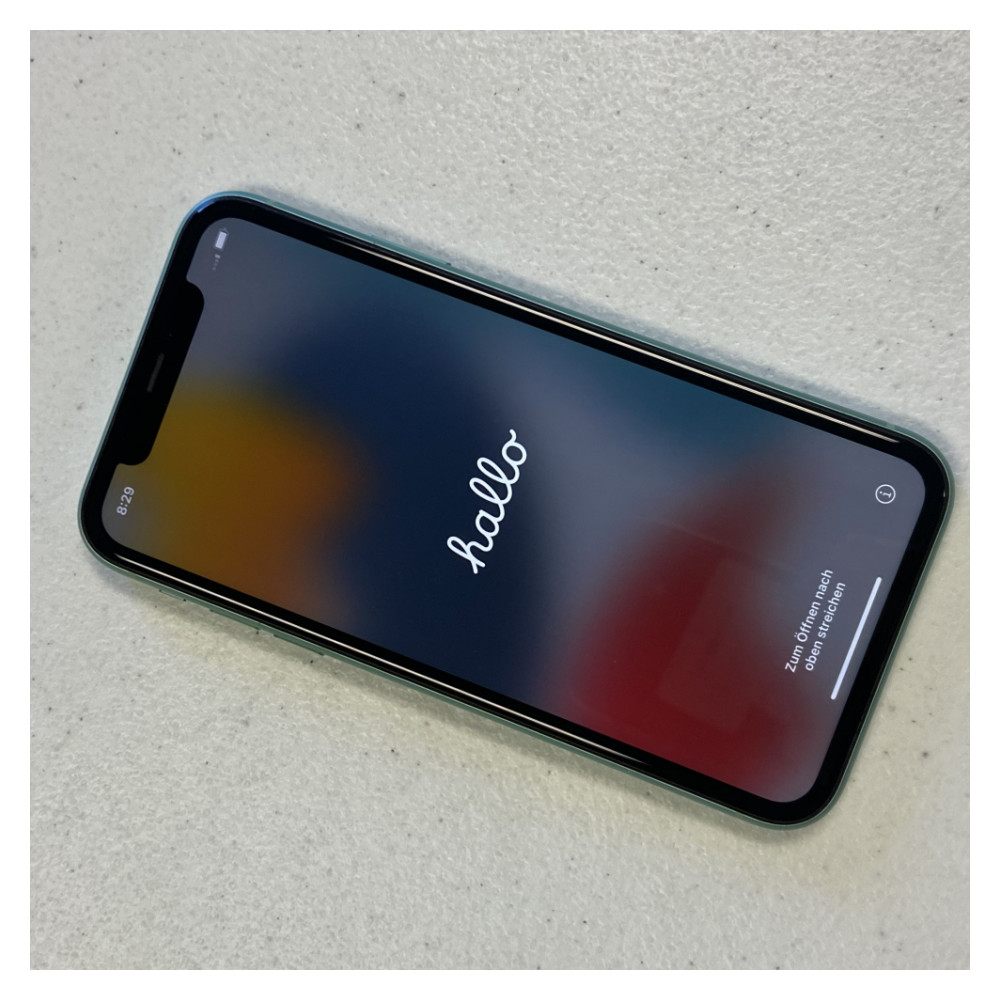 Apple iPhone 11 128GB Black Unlocked – Good Condition – Free Shipping!