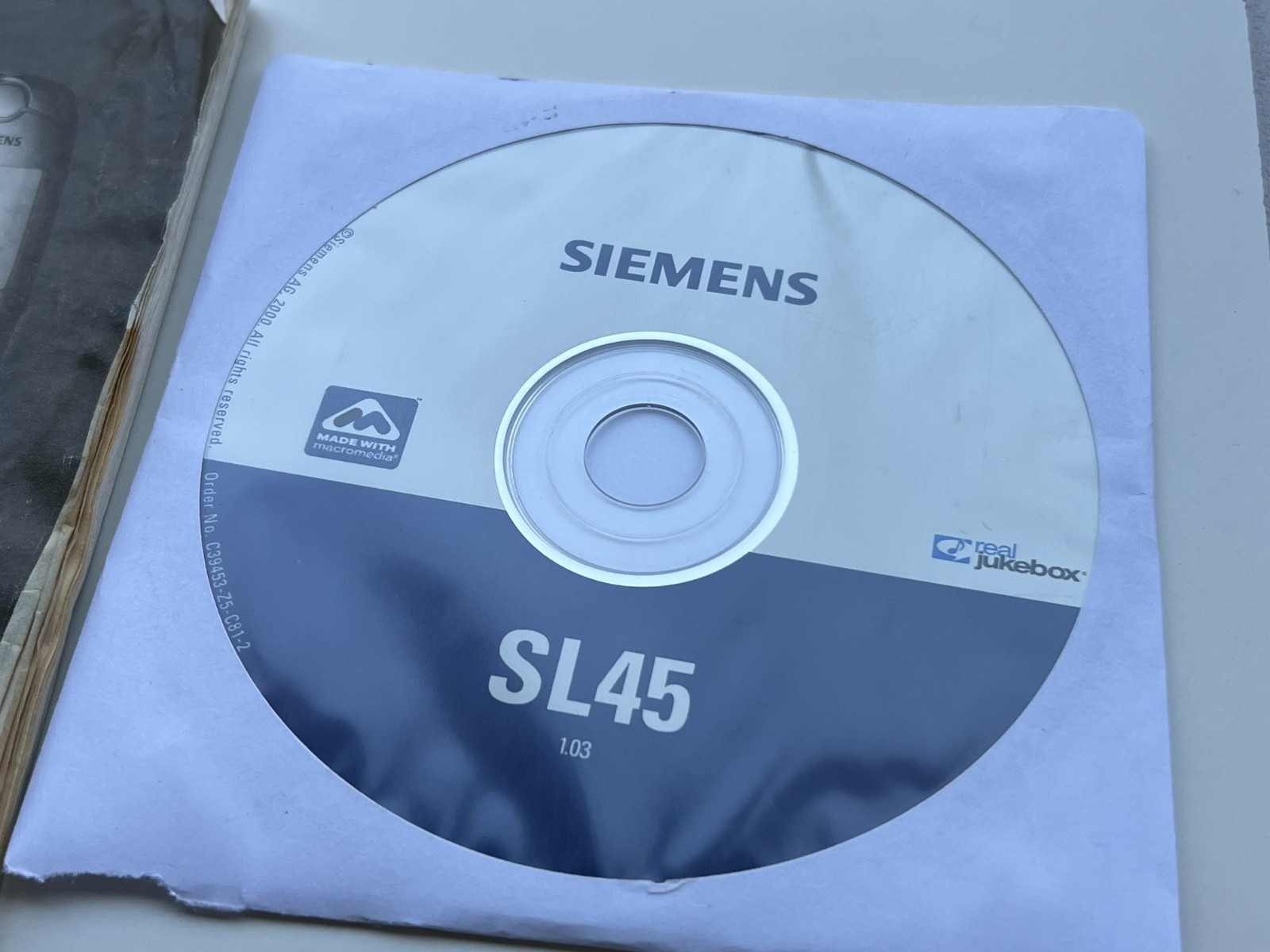 Ultra Rare Siemens SL45 Rare With Stand Charging Beautiful Retro Cell Phone