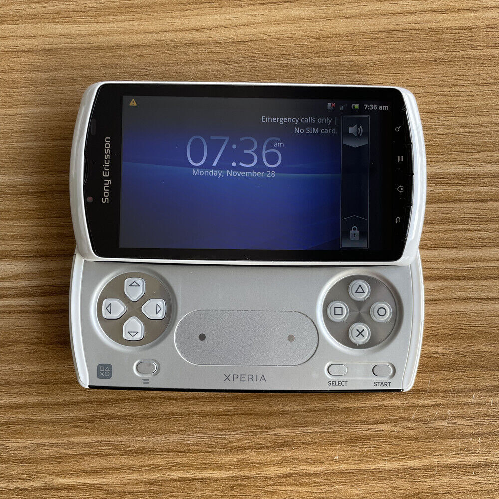 Sony Ericsson XPERIA PLAY R800i Black White Android Game GSM Unlocked Smartphone