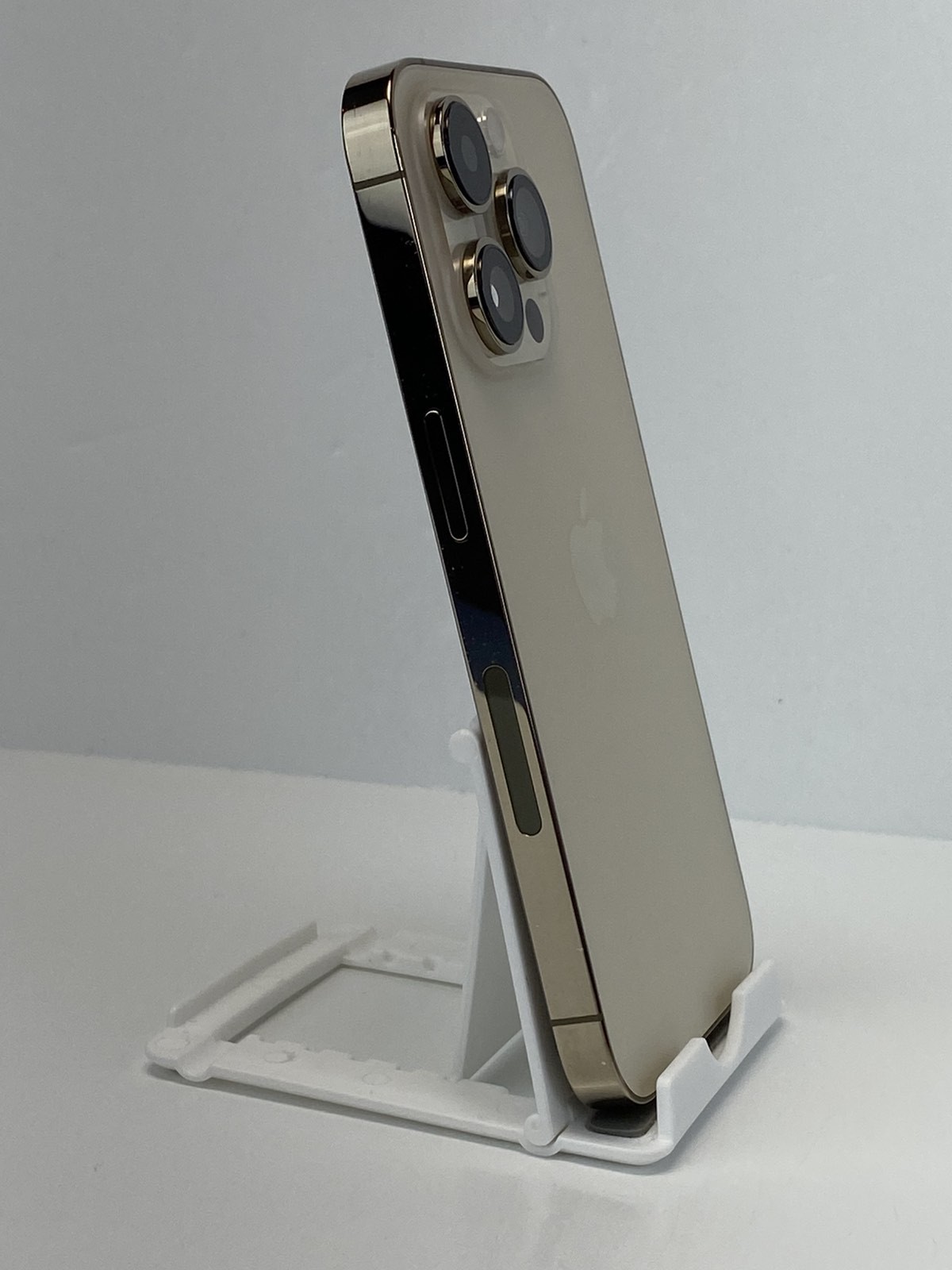 Apple iPhone 14 Pro A2650 1TB Gold Clean IMEI 97% battery health Unlocked