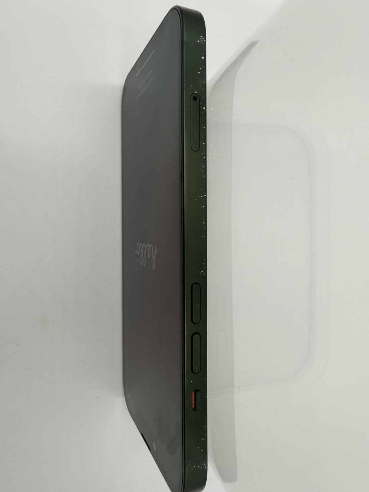 iPhone 13 128gb – Unlocked – 86% battery Life – Good Screen – Apple