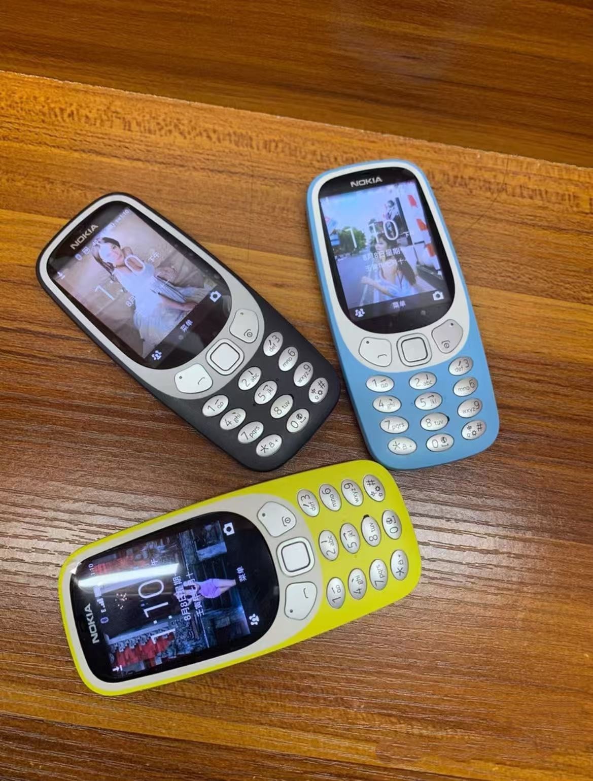 Nokia 3310 (2017) – Cellular Phone 3G Unlocked 2.0MP 2.4″