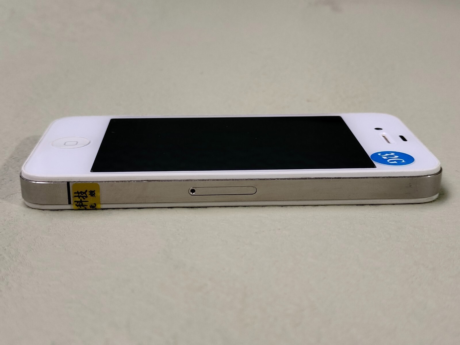 90%N ew Working Apple iPhone 4/4s White/Black 8/16/32GB UNLOCKED CCD Camera