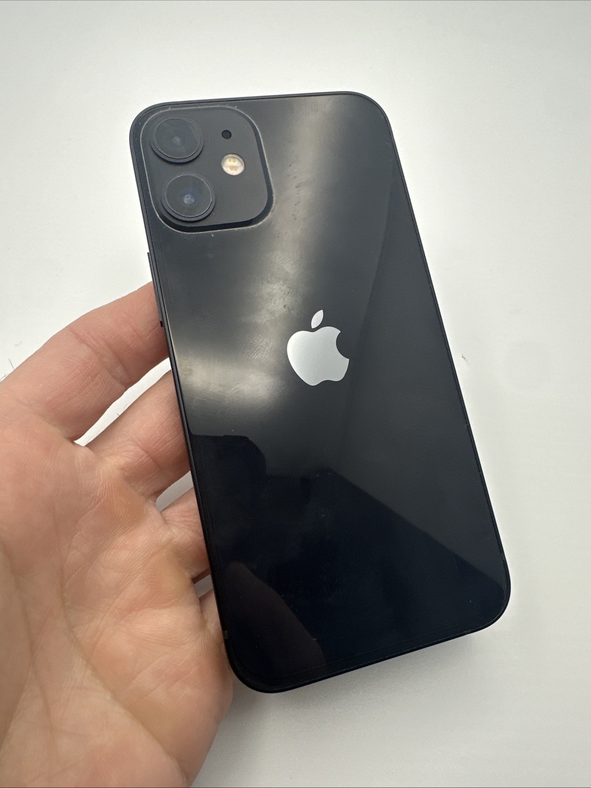 Apple iPhone 12 mini 64GB Factory Unlocked Good Used Condition Smartphone