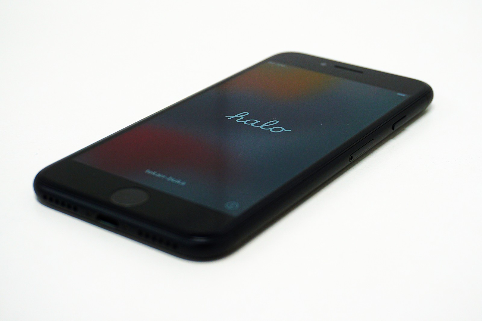 Apple iPhone 7 128GB Black Factory Unlocked A1660 Smartphone 97% Battery Health
