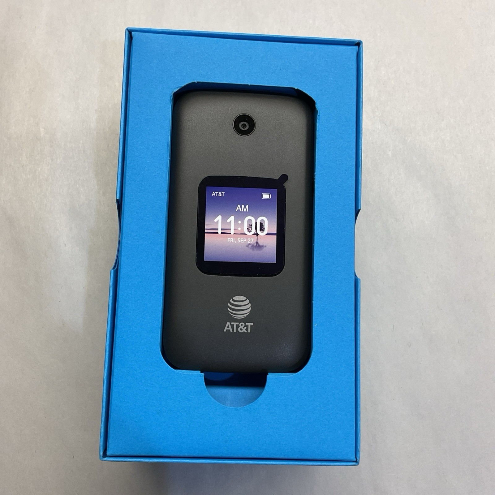 AT&T Network Alcatel 4052R 2.8″ 4GB Memory GSM Smart Flip Phone Black OPEN BOX