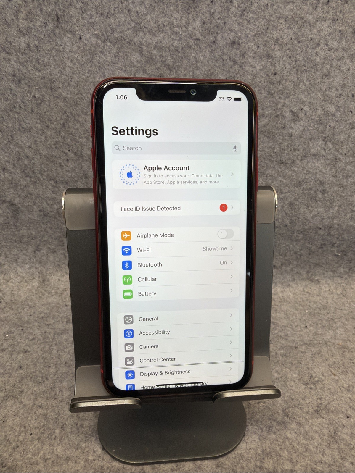 Apple iPhone 11 128GB Red Unlocked multiple Issues, Read Description