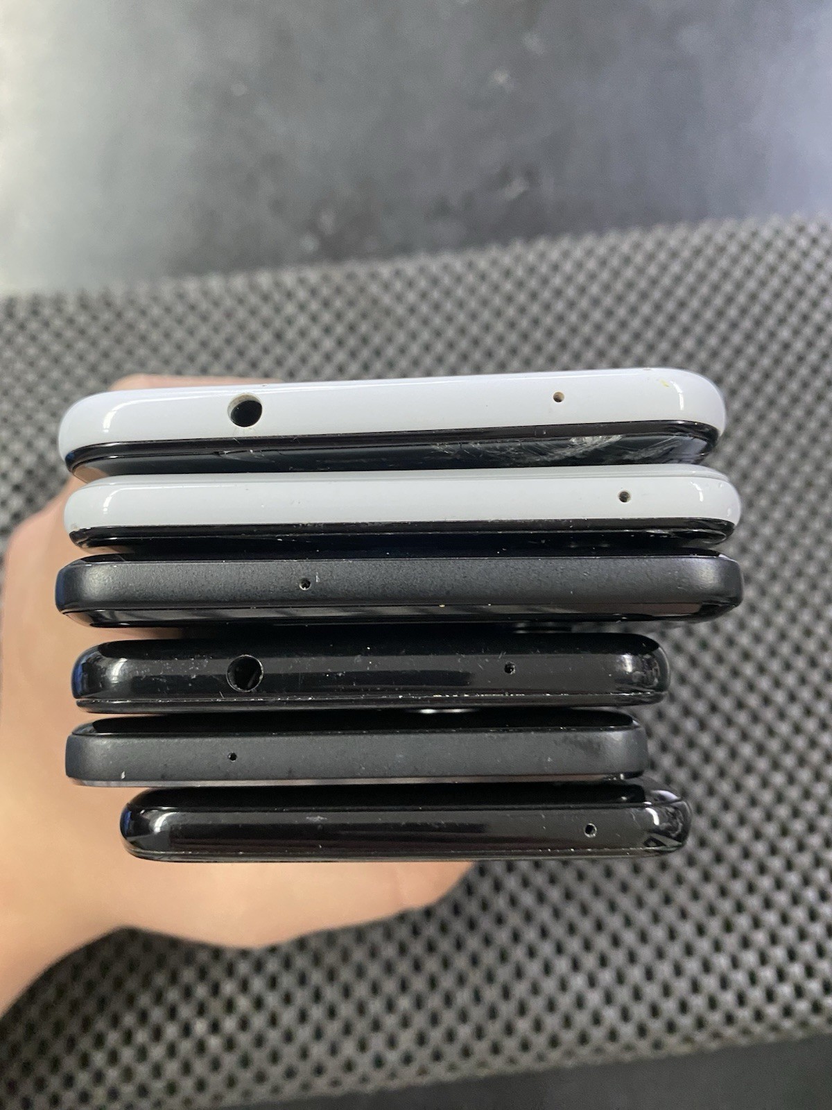 Lot Of 6 Google Pixel 2a/2/2XL For Parts/Repair – I5