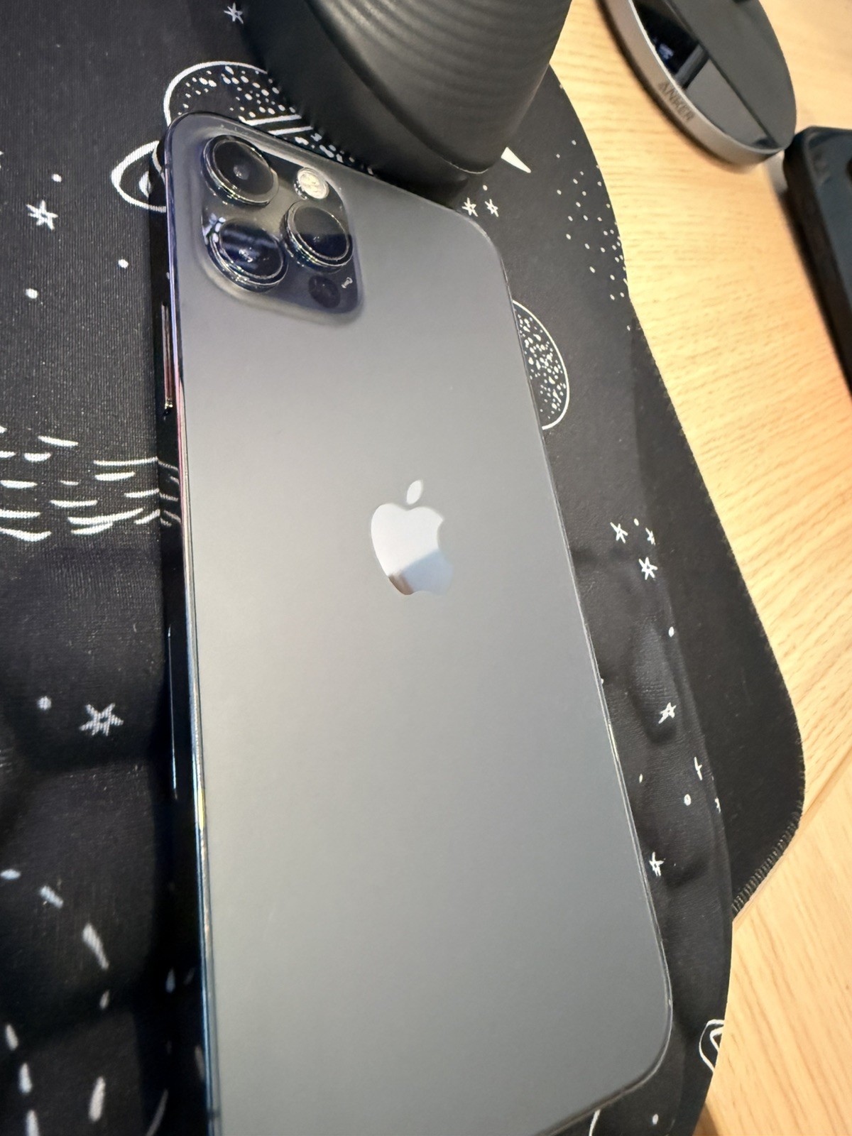 Apple iPhone 12 Pro – 256GB – Graphite (Factory Unlocked) – Fair Condition