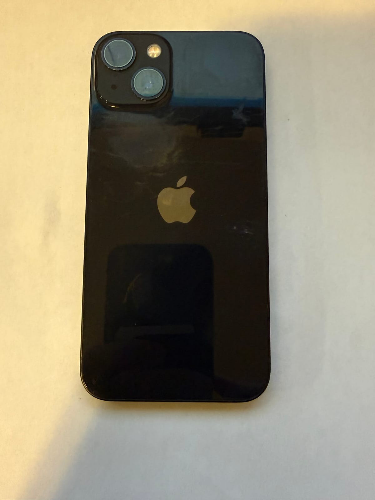 iPhone 13 128GB – Midnight (Unlocked)