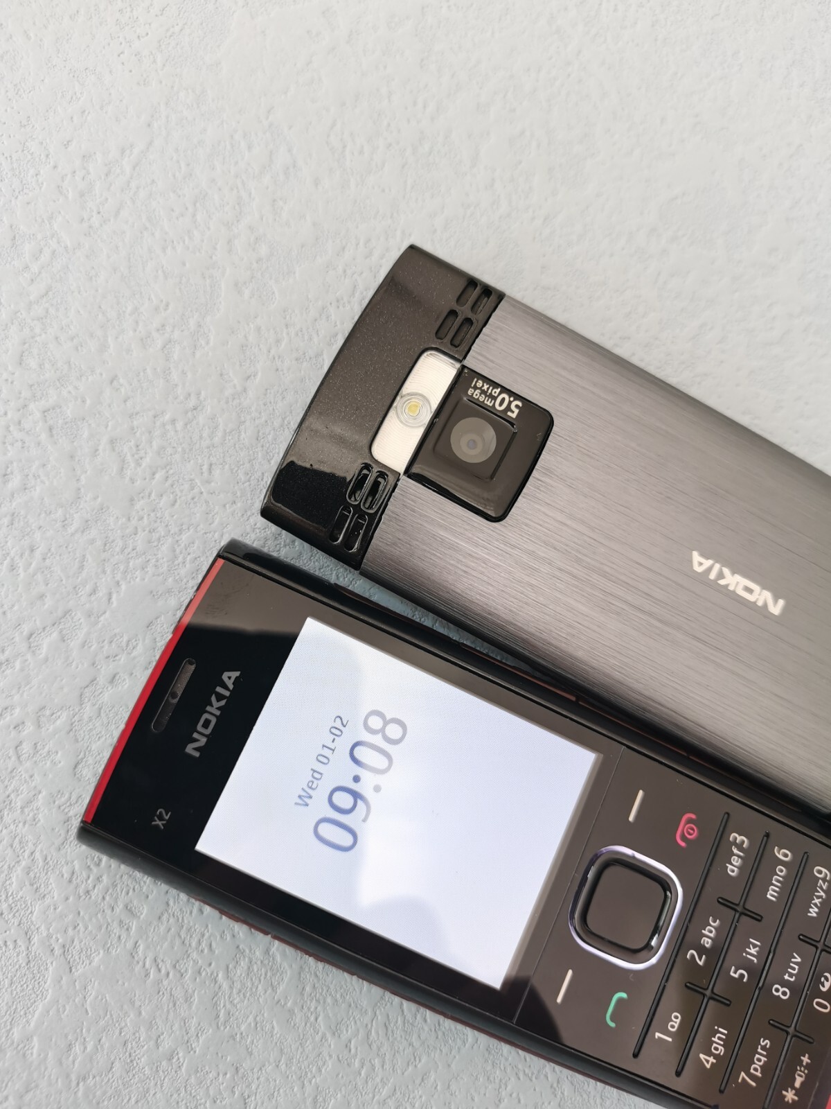 Nokia X2-00 Black Red Classic Button Unlocked Mobile Phone