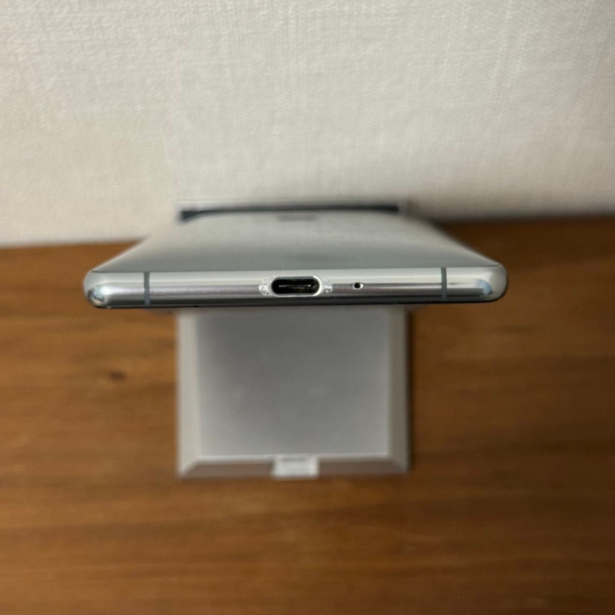 Sony Xperia XZ2 Premium 64GB Chrome Silver (Unlocked) (single SIM) USED Japan