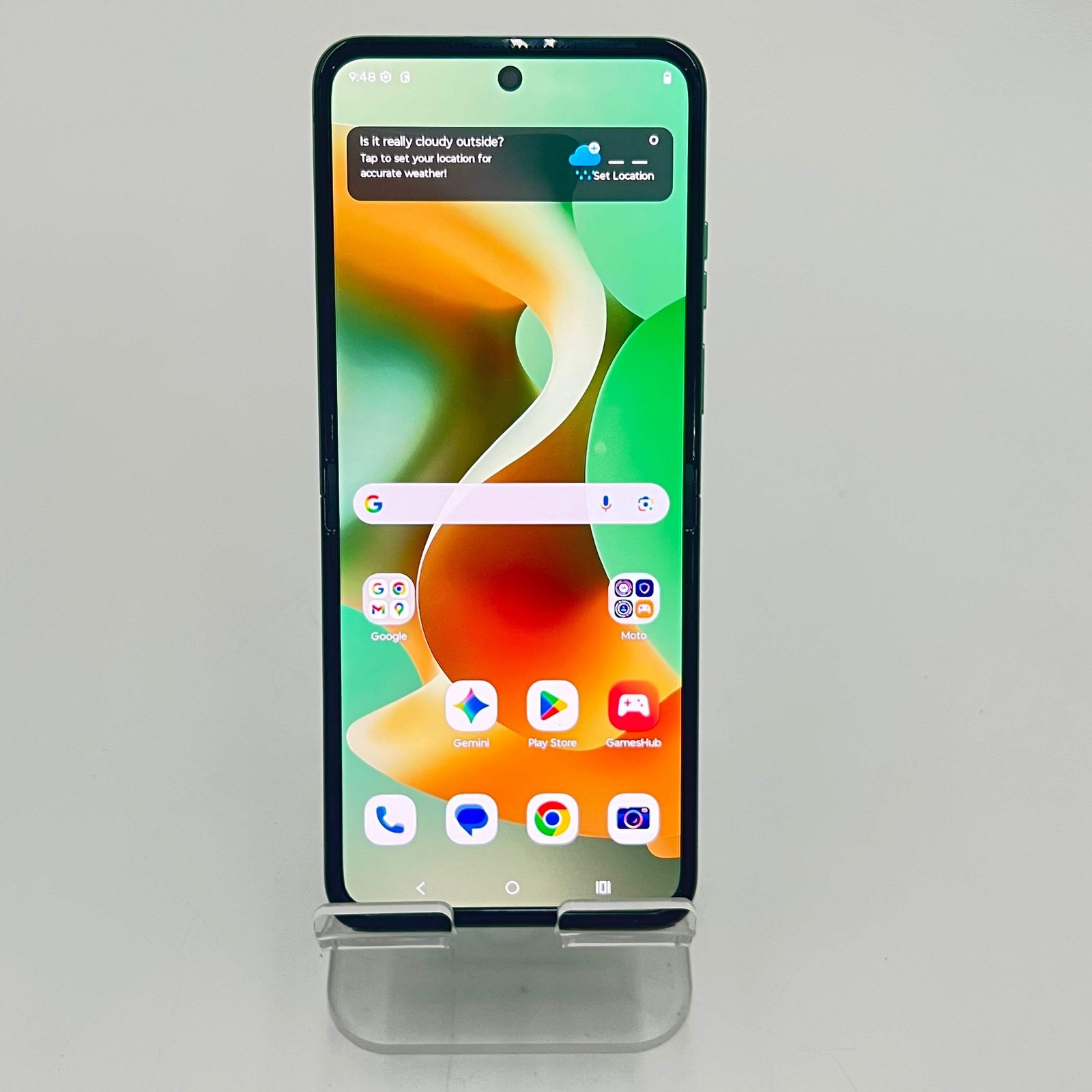 Motorola Razr 2025 XT2553V 256GB Green Verizon only mint condition