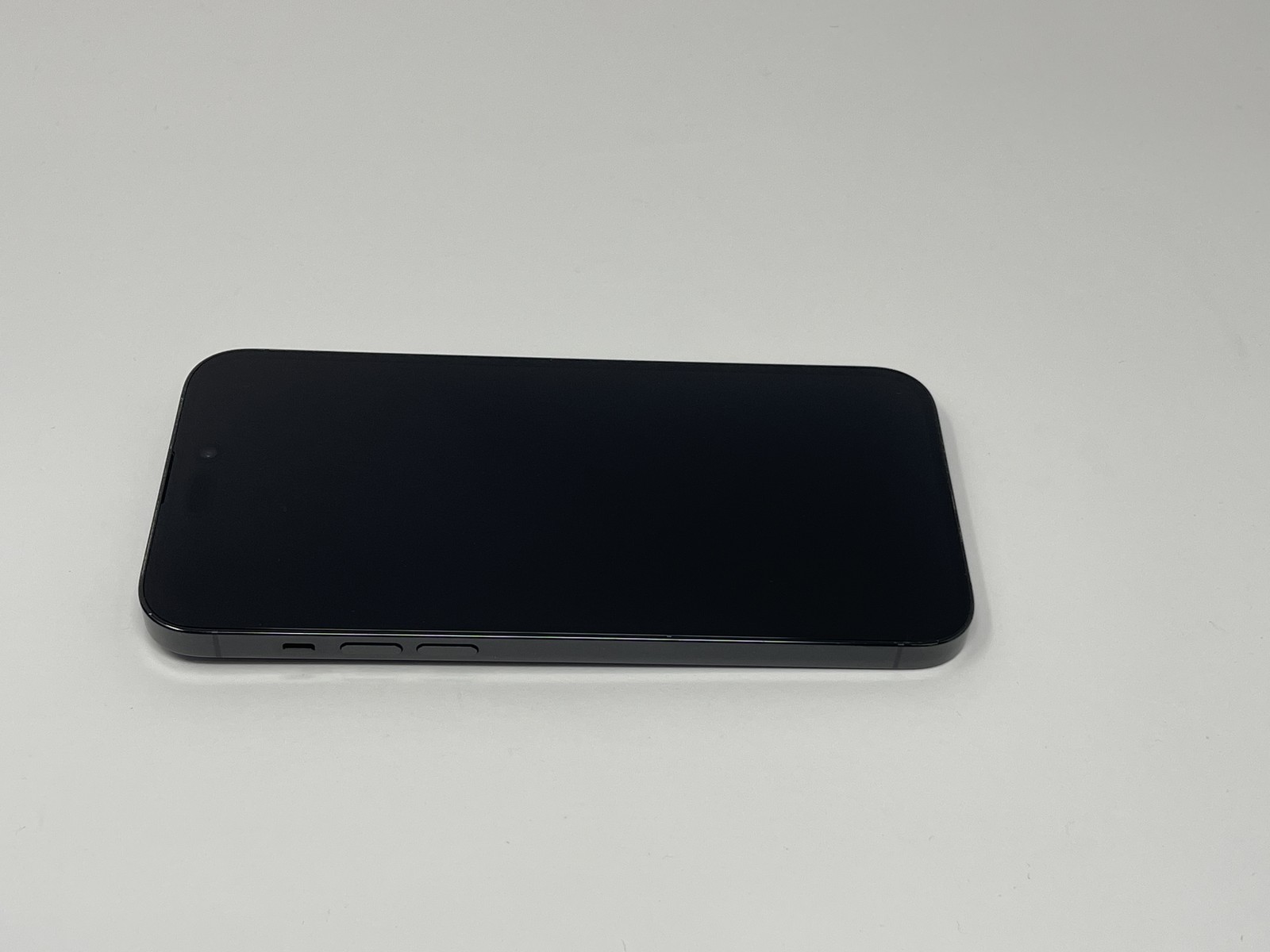 Apple iPhone 14 Pro Max 1TB Unlocked A2651 Space Black MQ923LL/A Used