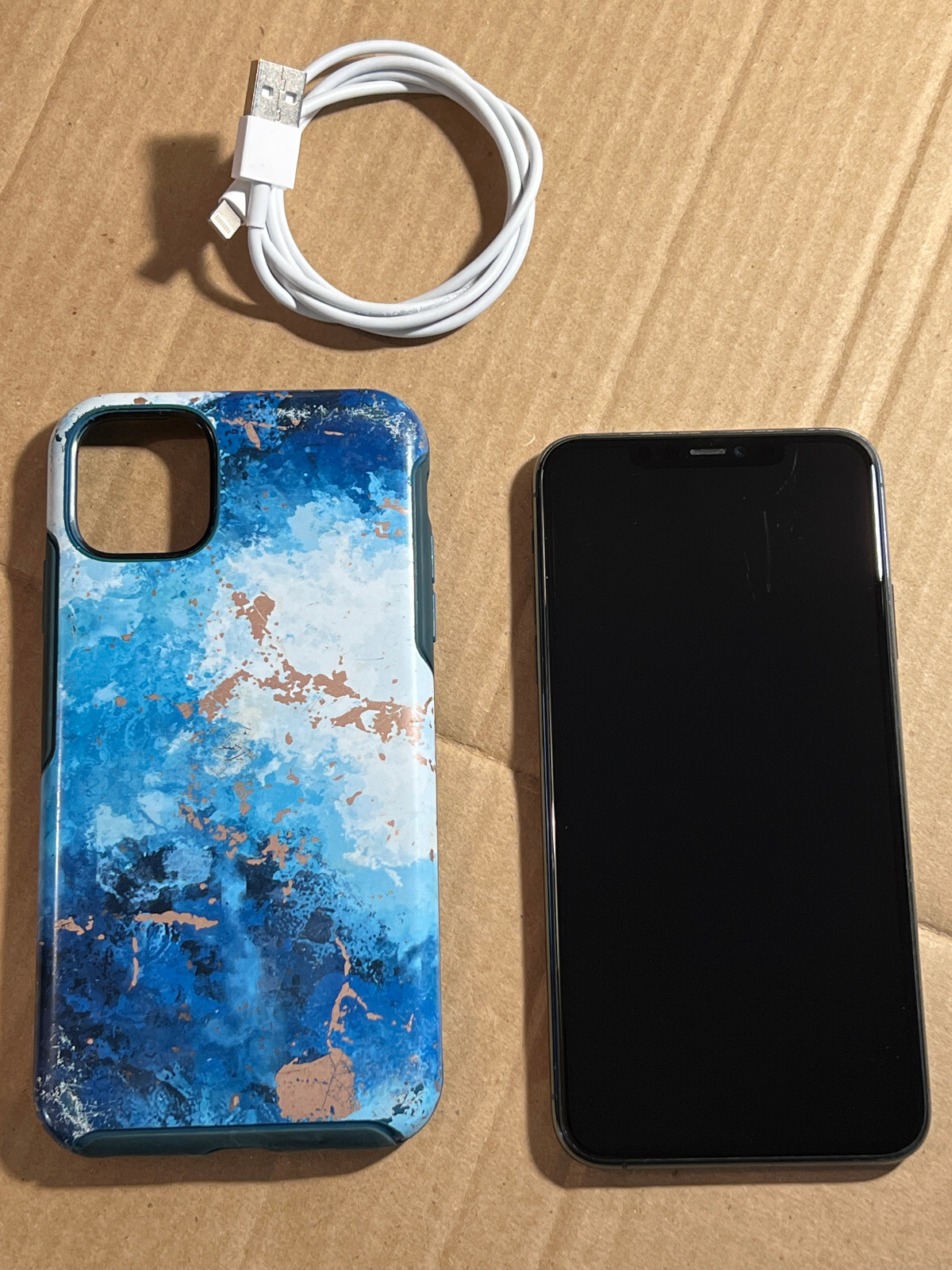Apple iPhone 11 pro max 256GB Midnight Green unlocked A2161 (CDMA + GSM) READ