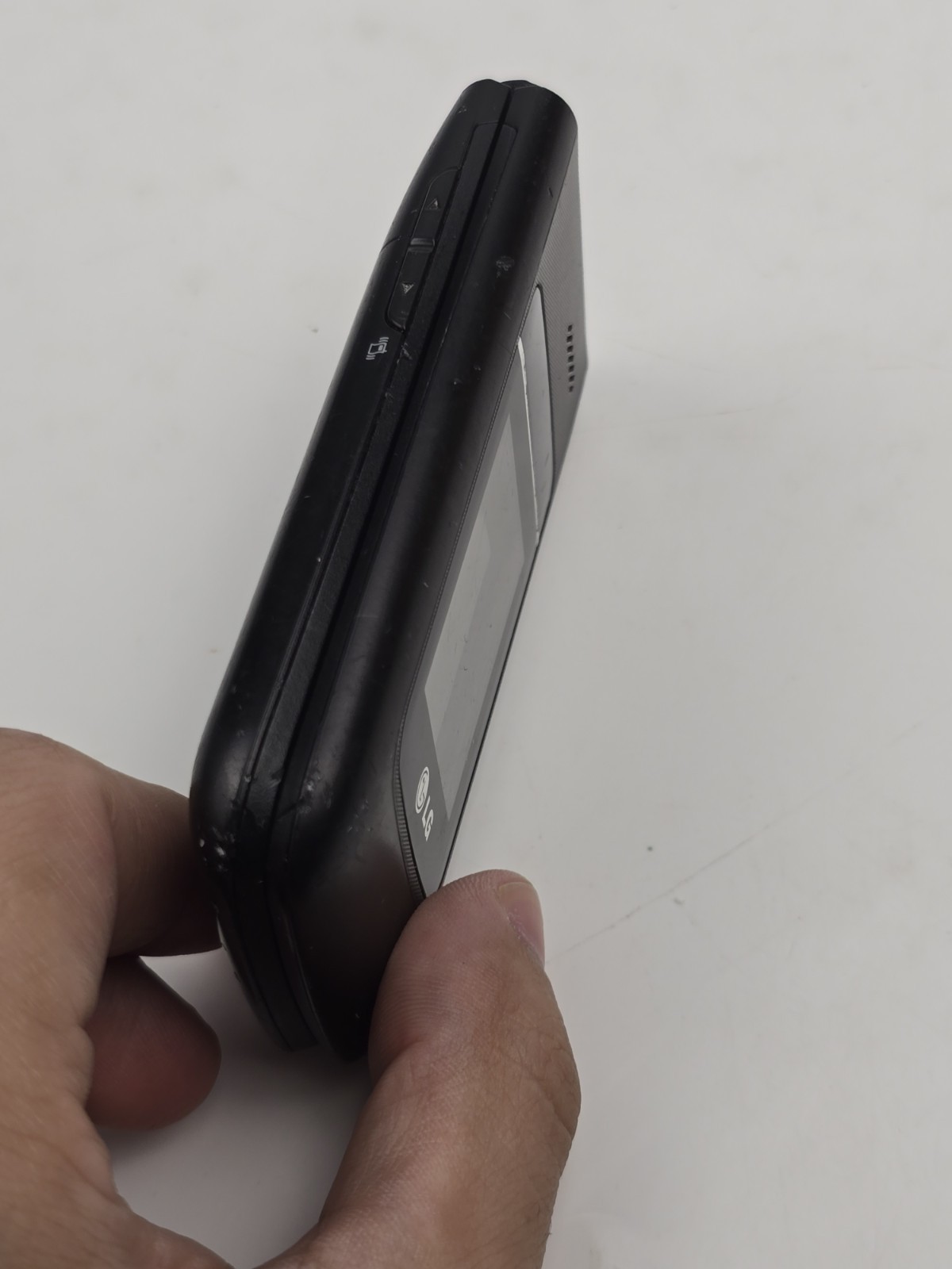LG A340 – Gray / Black ( AT&T / GSM ) Cellular Flip Phone