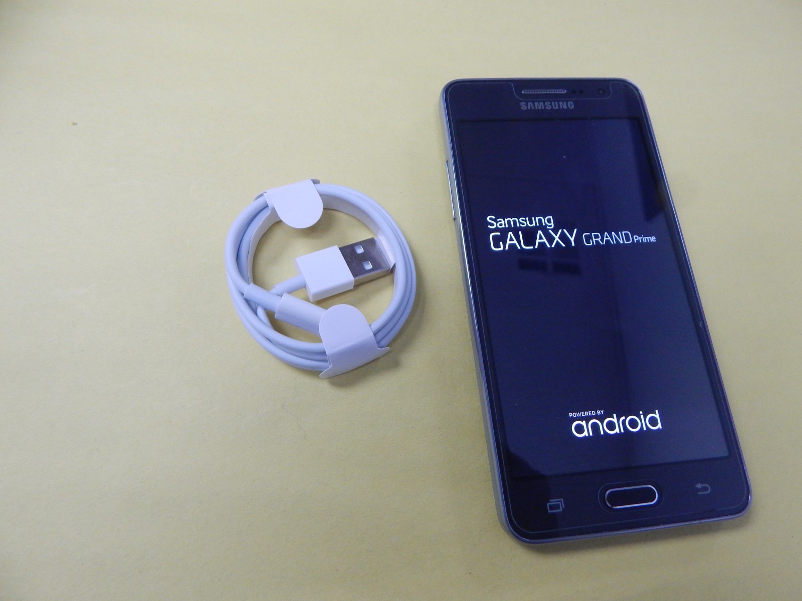 SAMSUNG GALAXY GRAND PRIME – 8GB GRAY (TRACFONE) FREE BUNDLE & SHIPPING