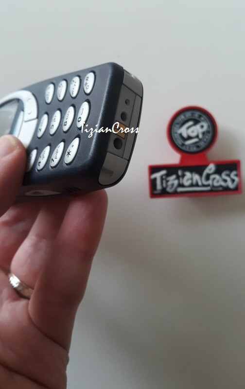 NOKIA 3310 x ORIGINAL Sports Work NEW Vintage Style Refly MOBILE Phone