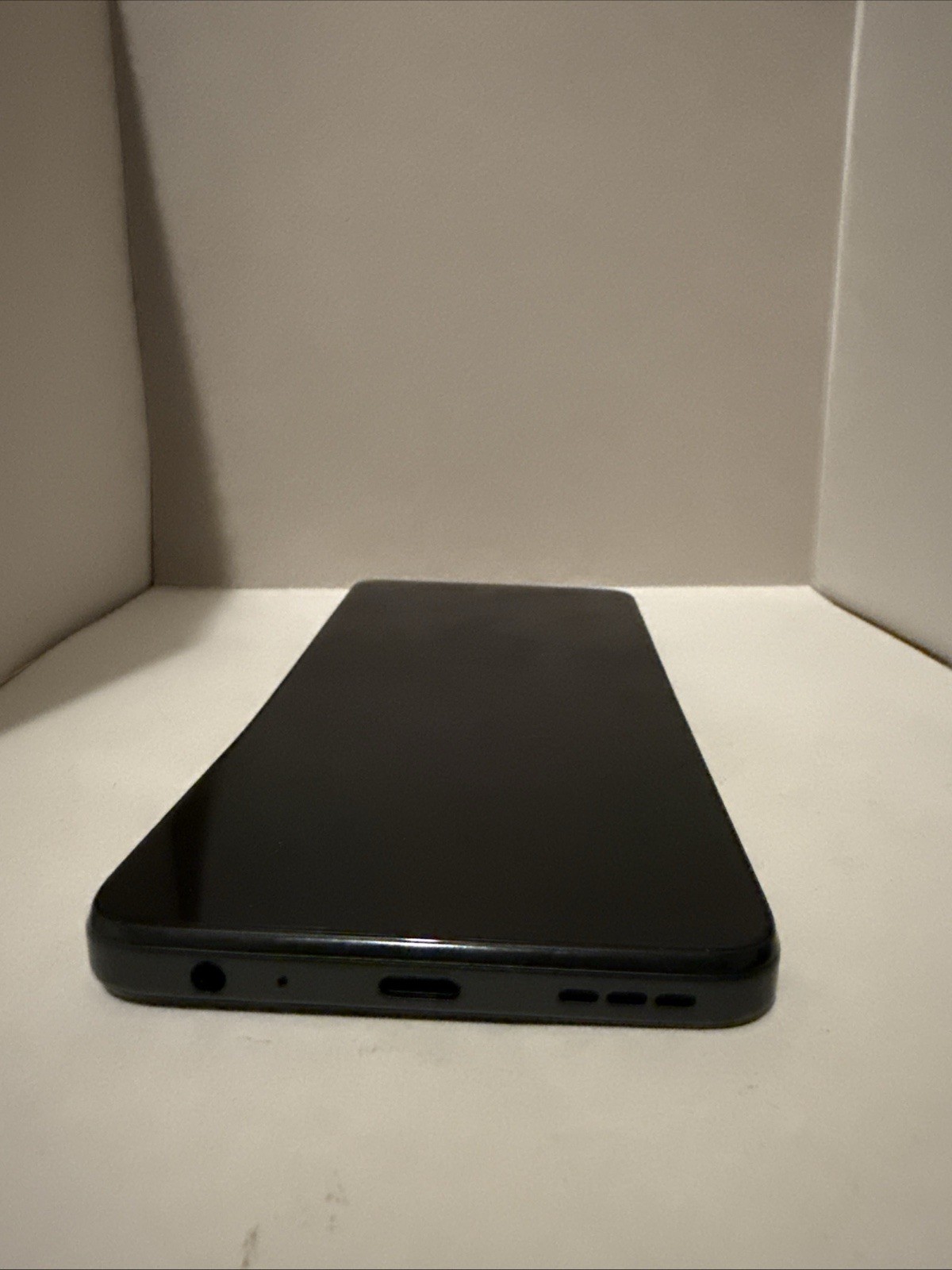 Motorola Moto G 5G 2025 XT2513V – FOR PARTS ONLY