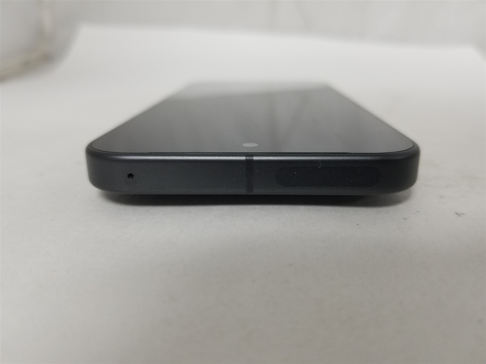 Google Pixel 9 256GB Black G2YBB (Unlocked) Damaged zD3082
