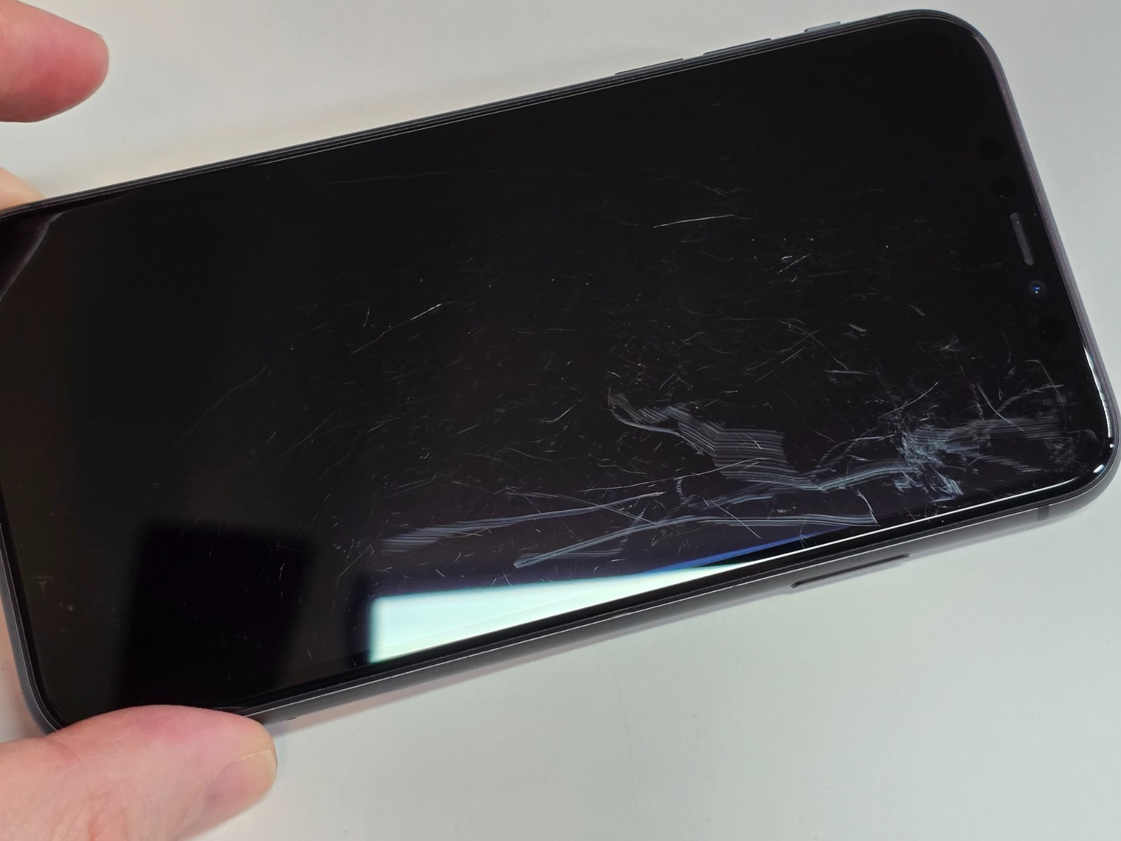Fair Apple iPhone 11 128GB Unlocked Space Gray ATT Tmo Vzw 🔋89%+