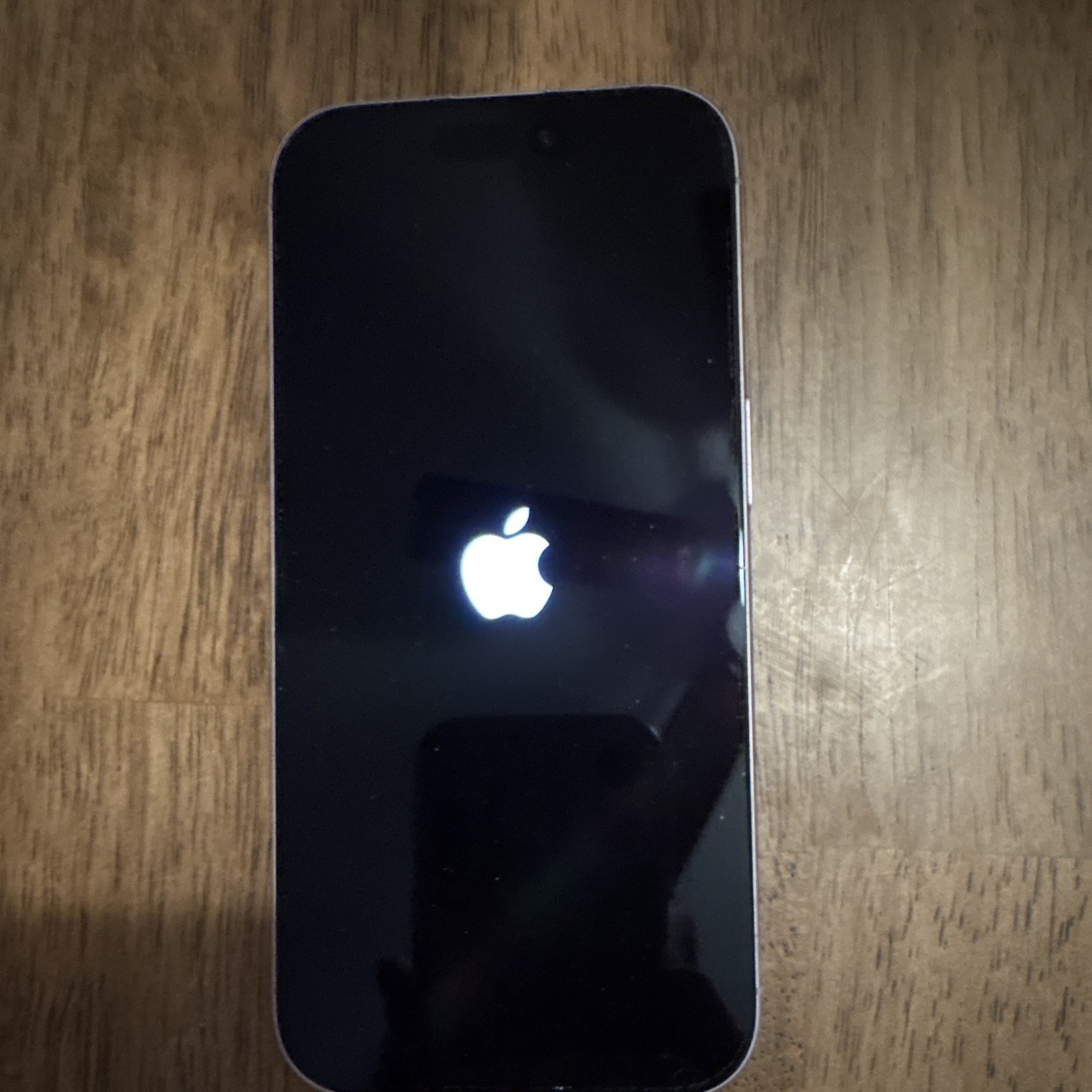 Apple Apple 17 64GB Blue T-Mobile 4.7in 12MP 5G Wi-Fi Bluetooth Bar